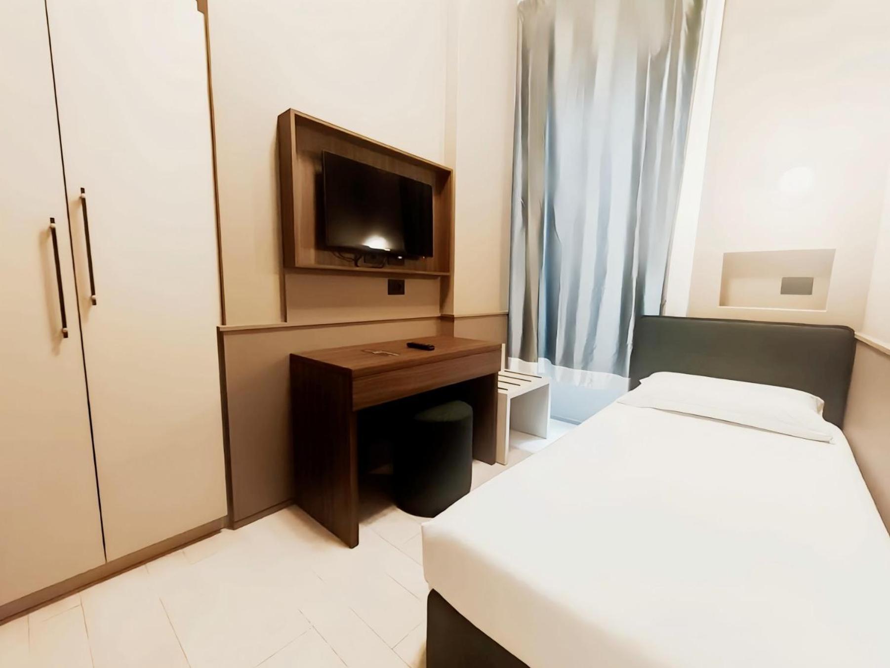 Hotel The B Place Roma