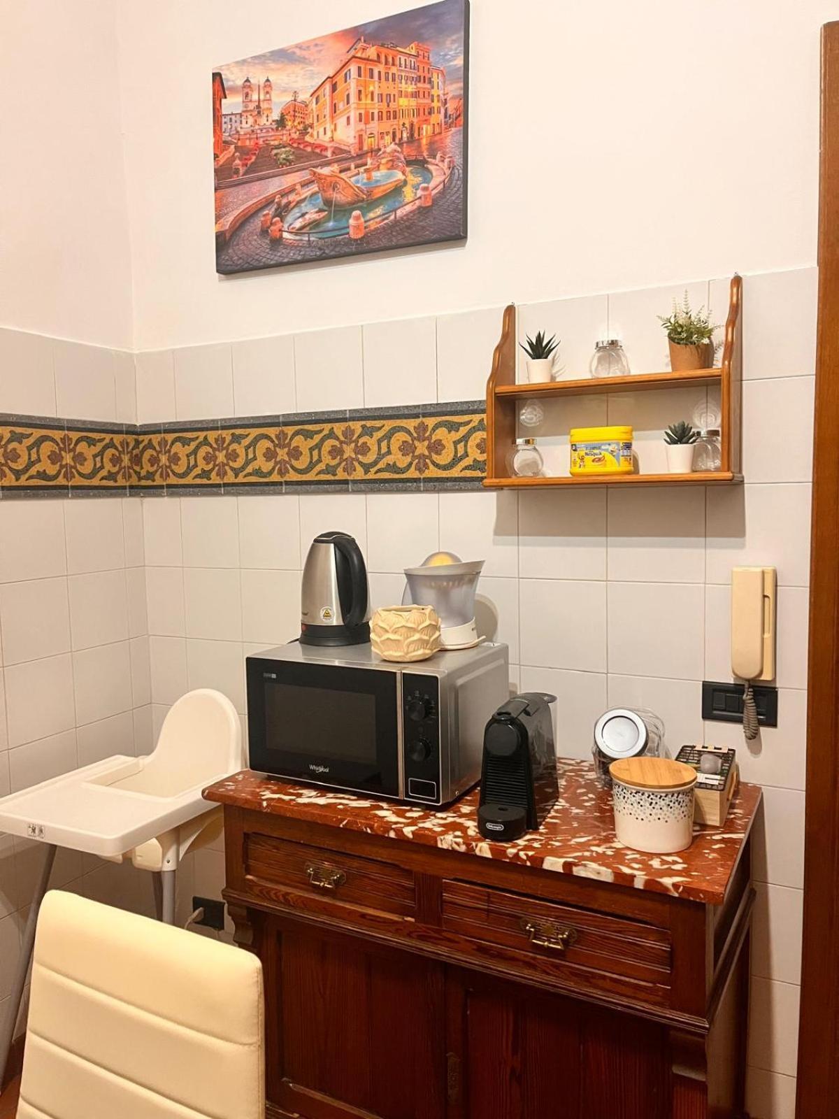 Monia Coliseum Apartamento Roma
