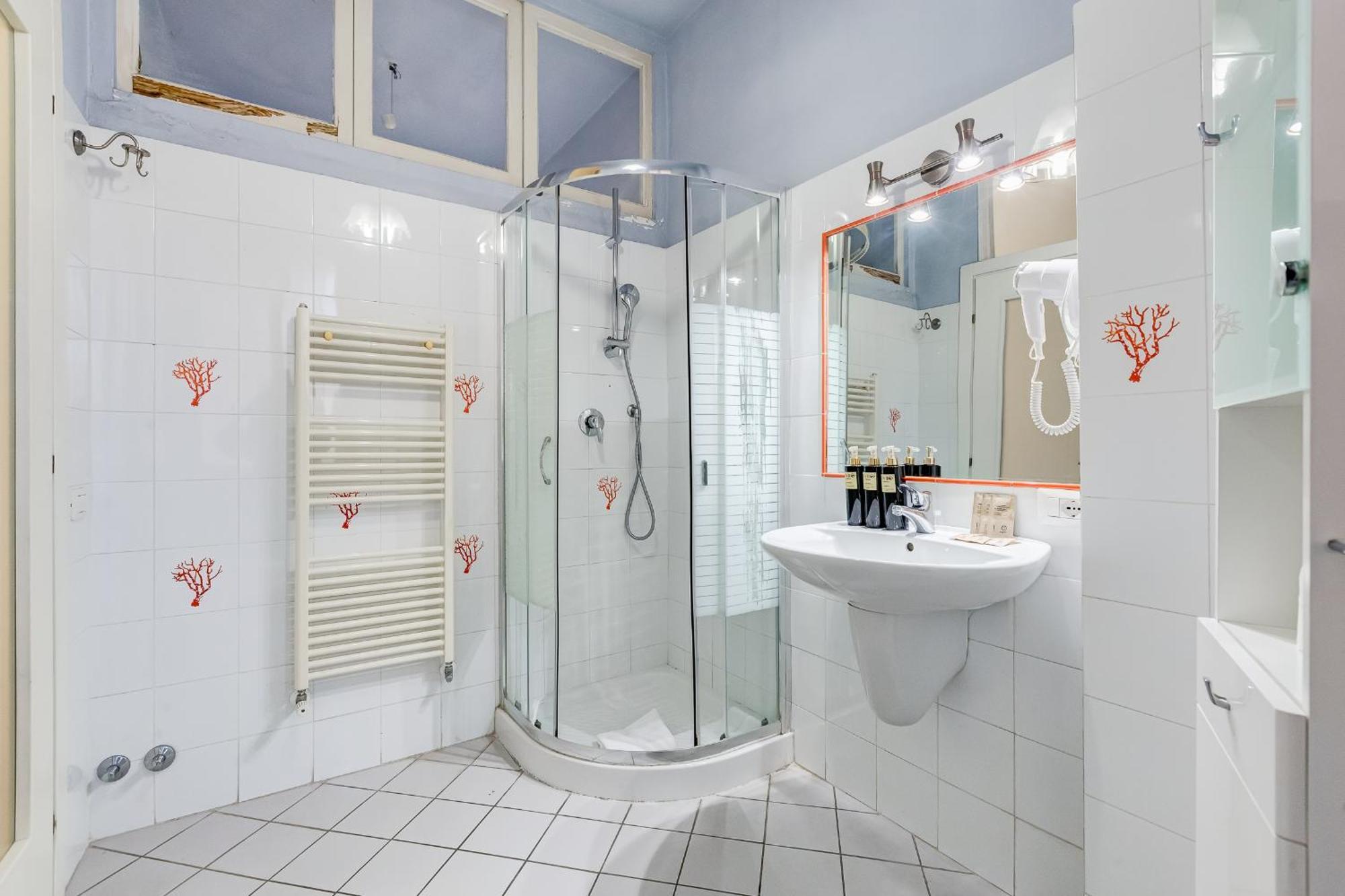 Vivilo Collection - San Vito View - 3 Bdr 2 Baths * Roma