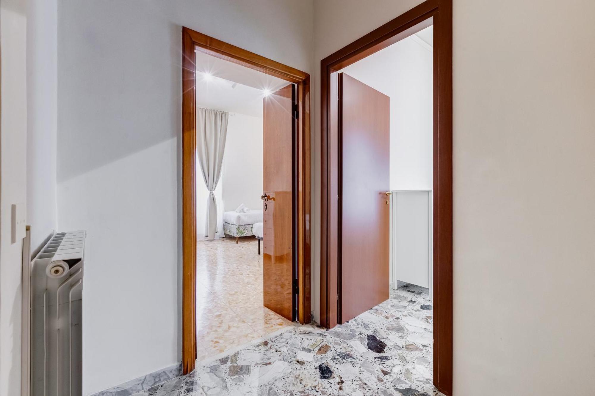 Apartamento Vivilo Collection - San Vito View - 3 Bdr 2 Baths Roma