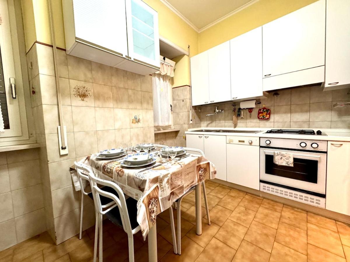 Millys Centre Apartment Rom