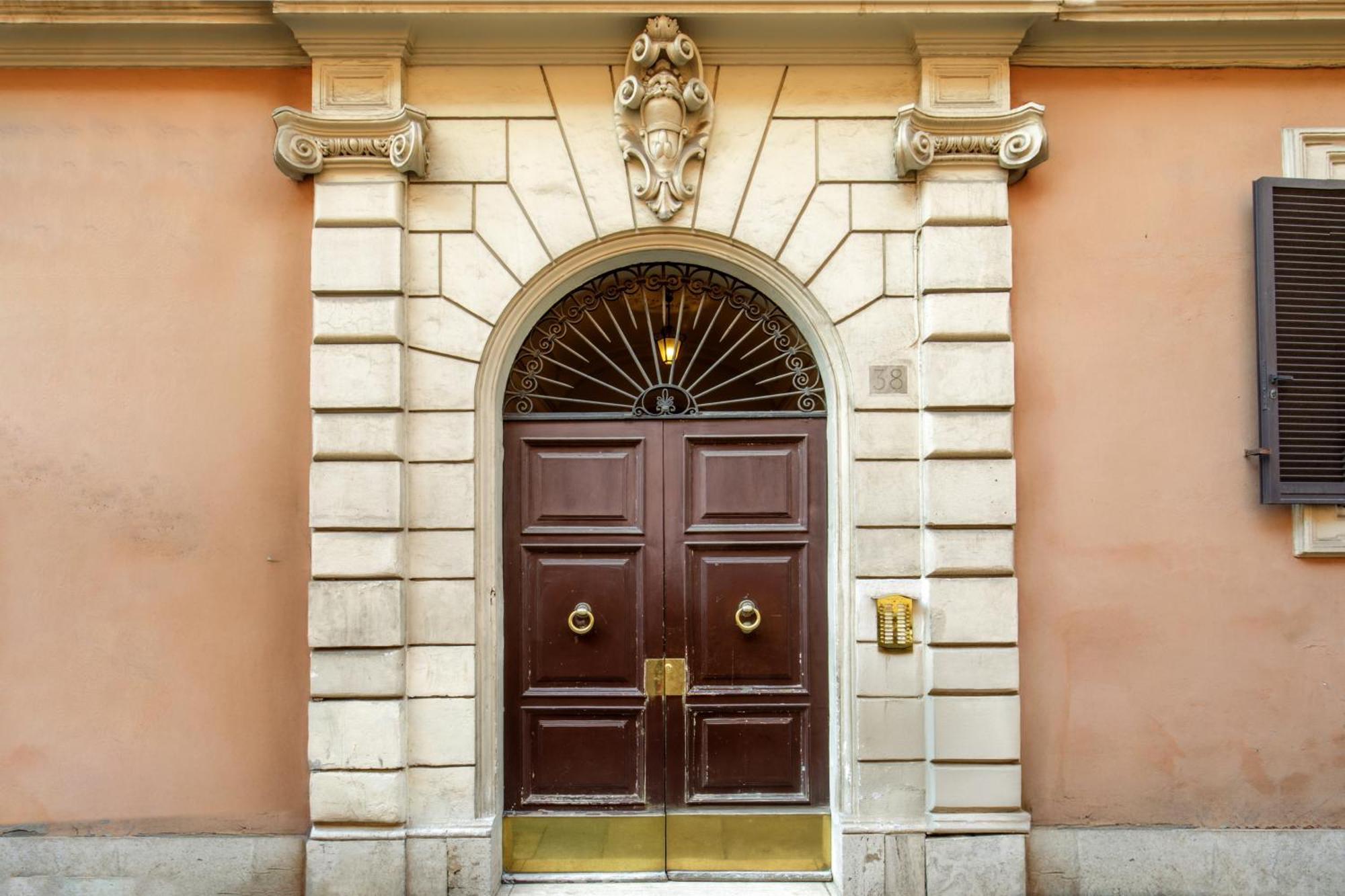 Royal Court 4* Roma