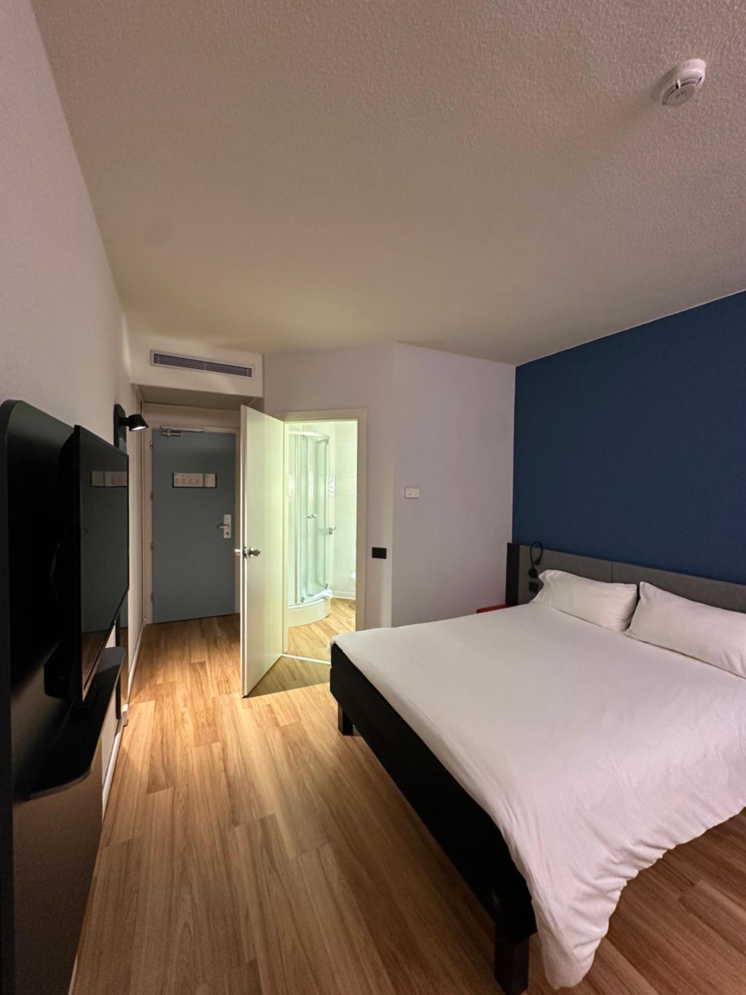 Hotell Ibis Fiera 3*