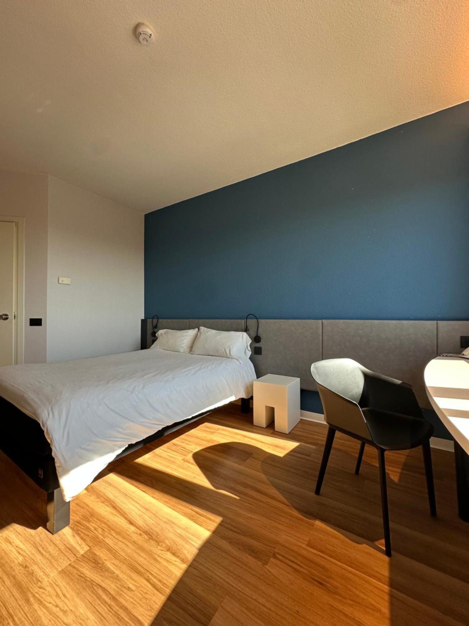 Hotell Ibis Fiera 3*