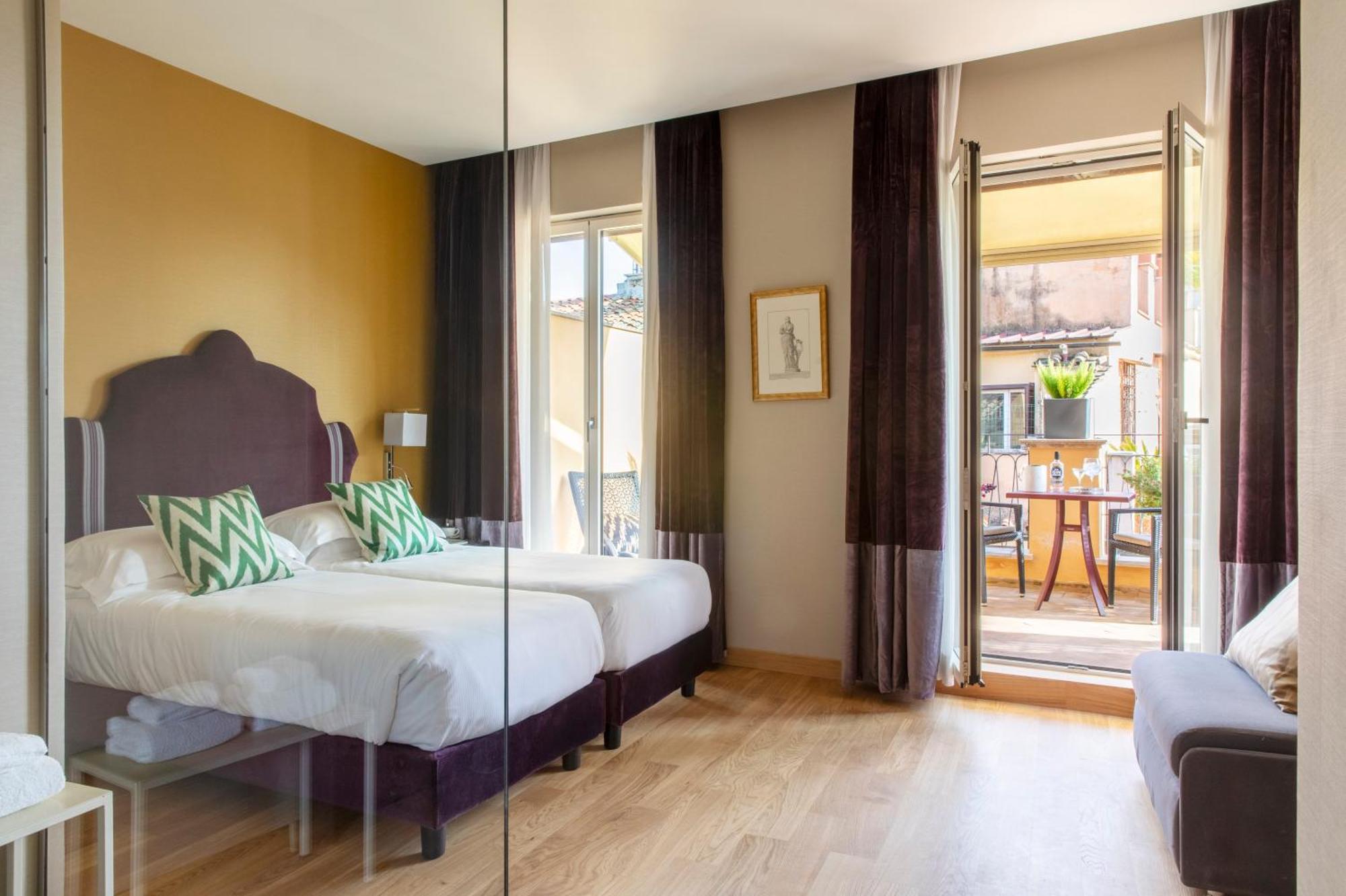 Adriano Hotel 3*