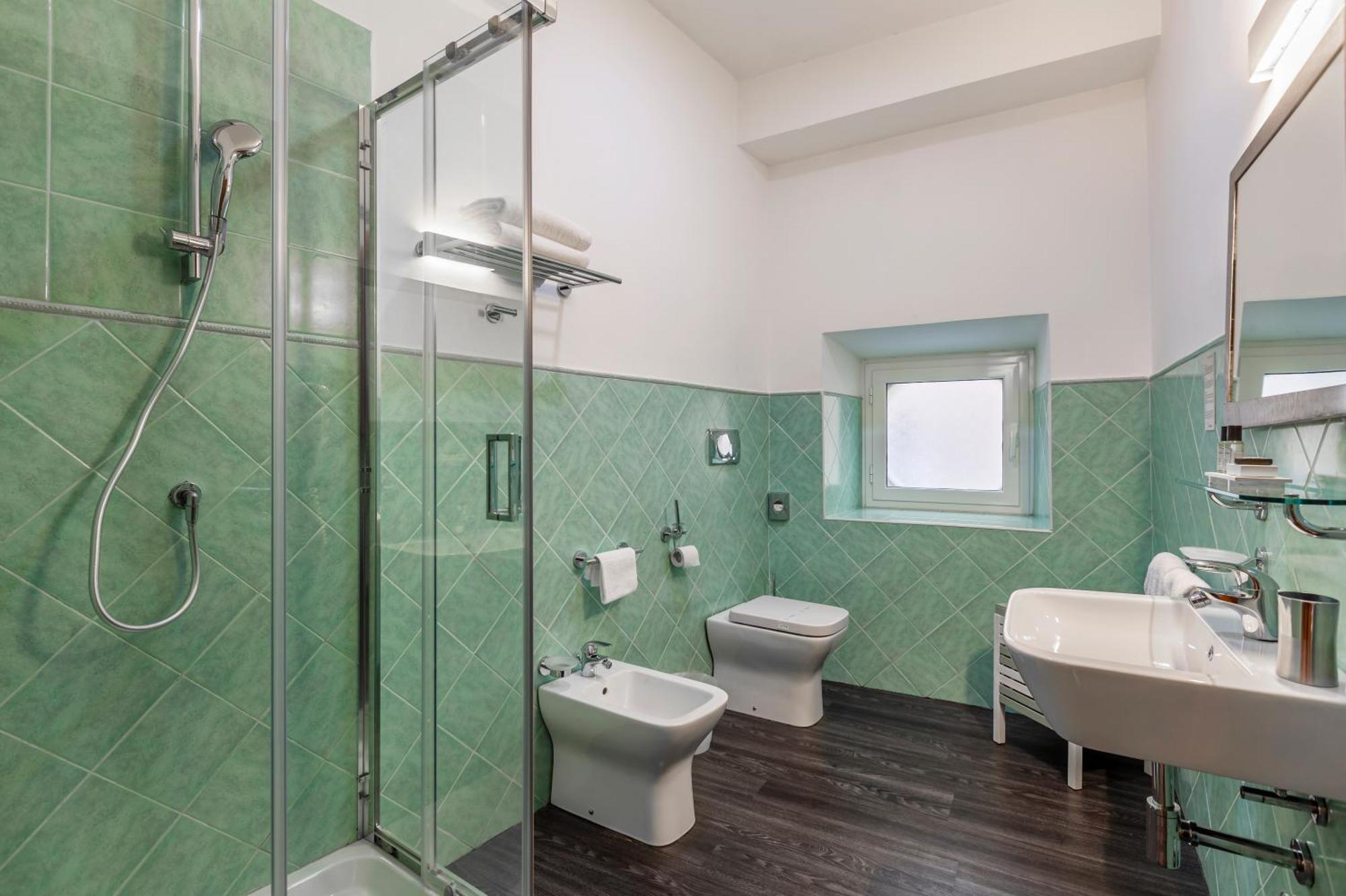 Rooms&suites 2* Rom