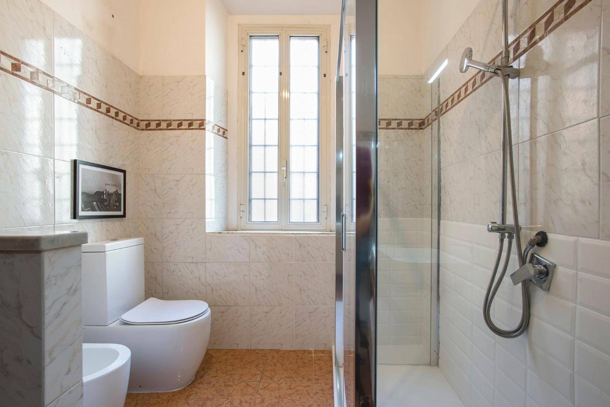 Trevi Fountain House Deluxe Roma