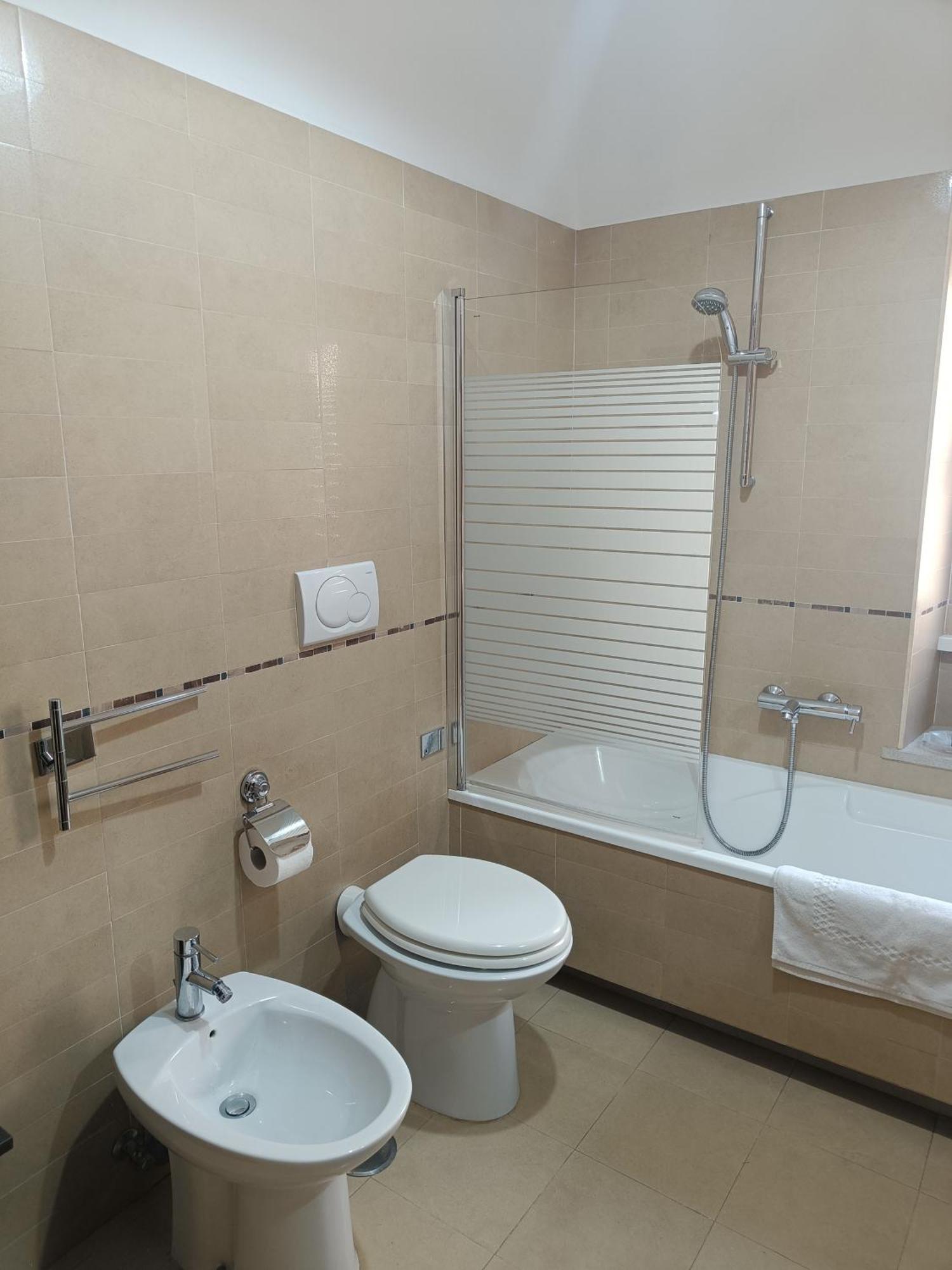 Tia Tourist Apartment Rome