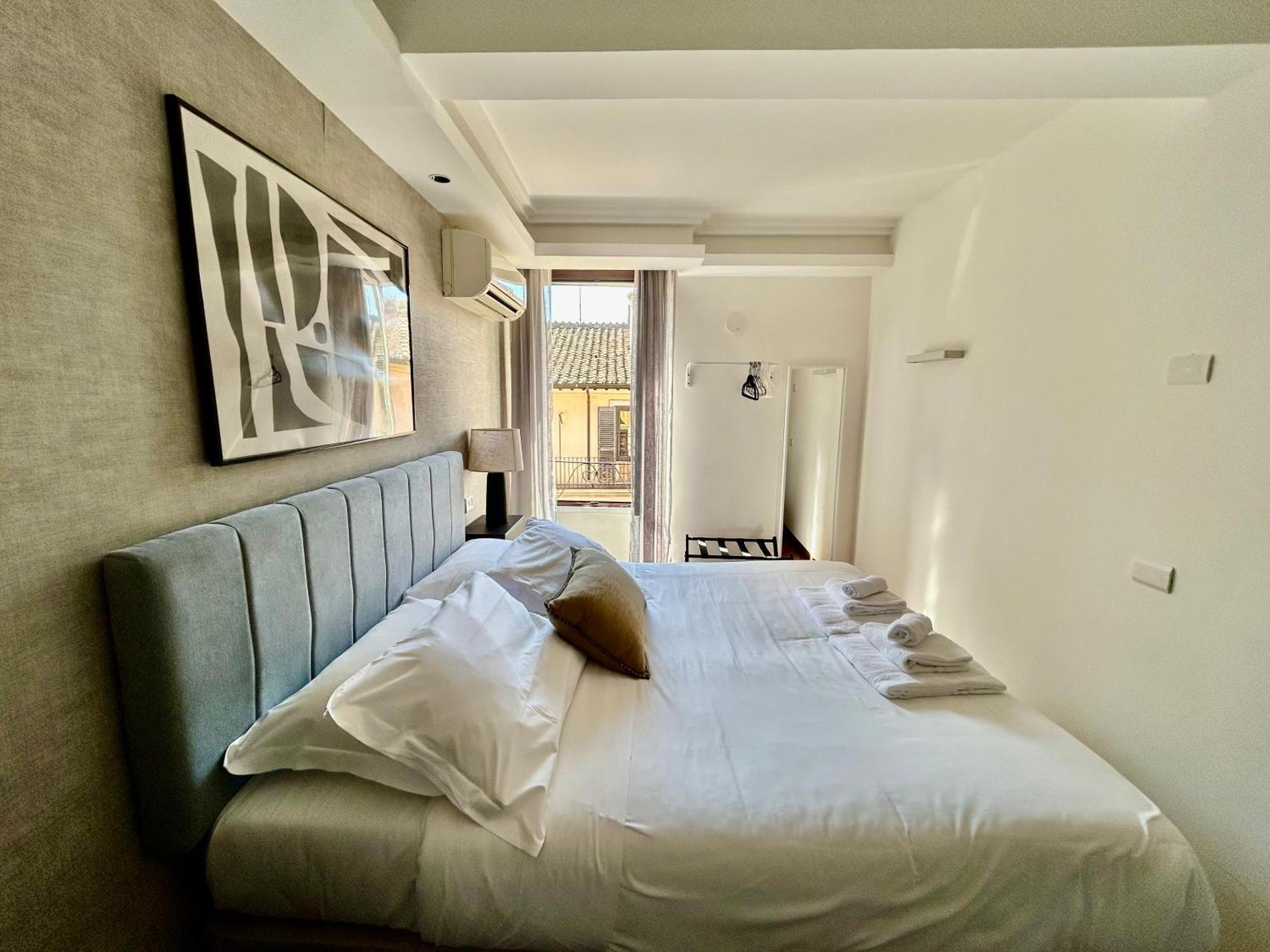 Serpenti 147 - Colosseum Apartment *