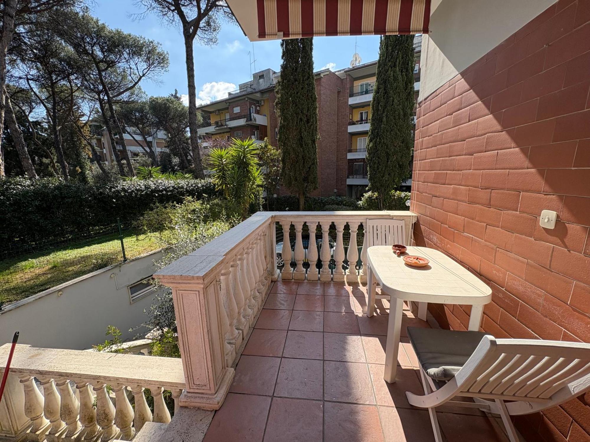 Laurina House Appartamento *