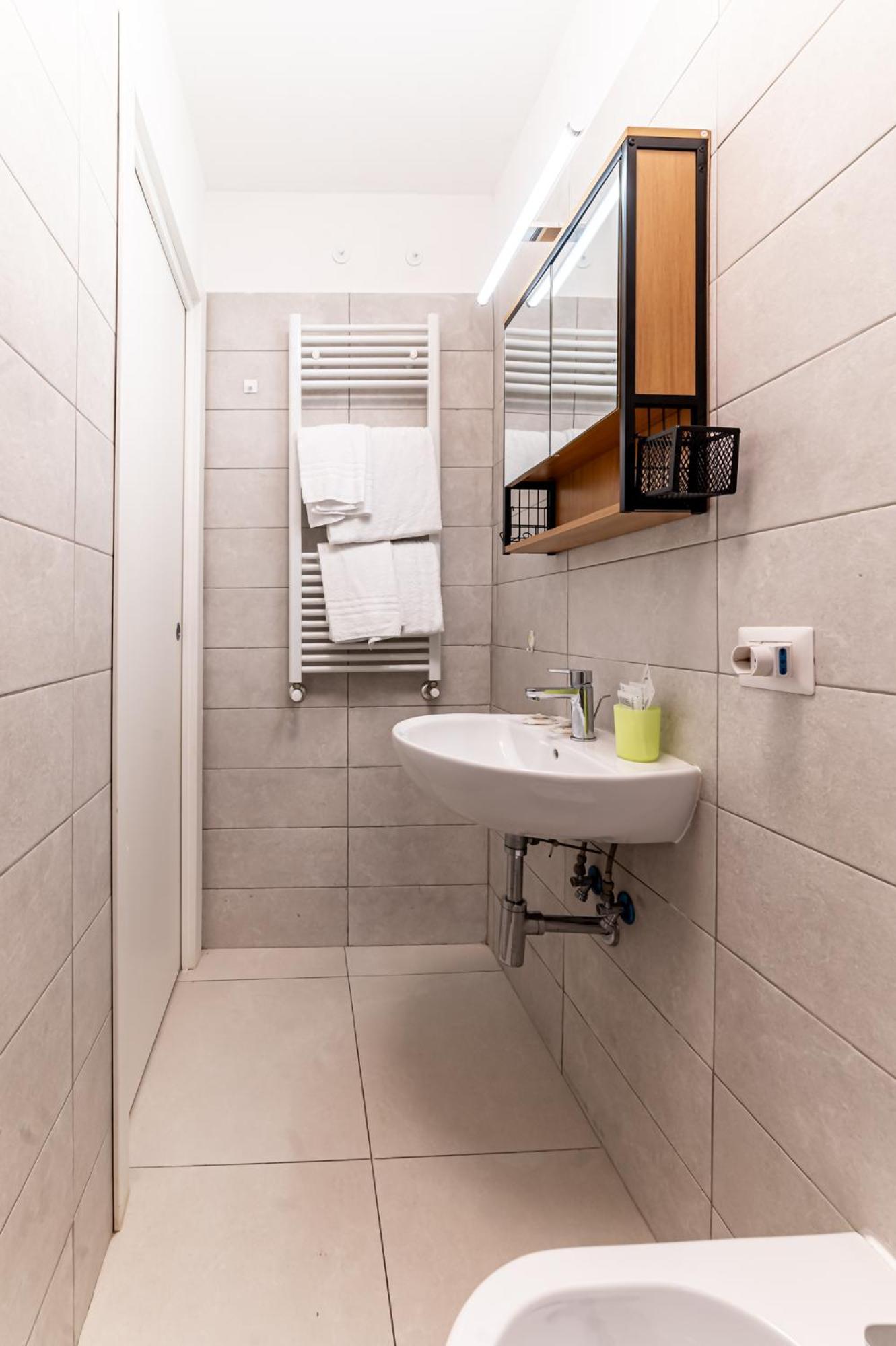 Apartamento Luca Flat - Tiburtina Train Station & Wi-fi Roma