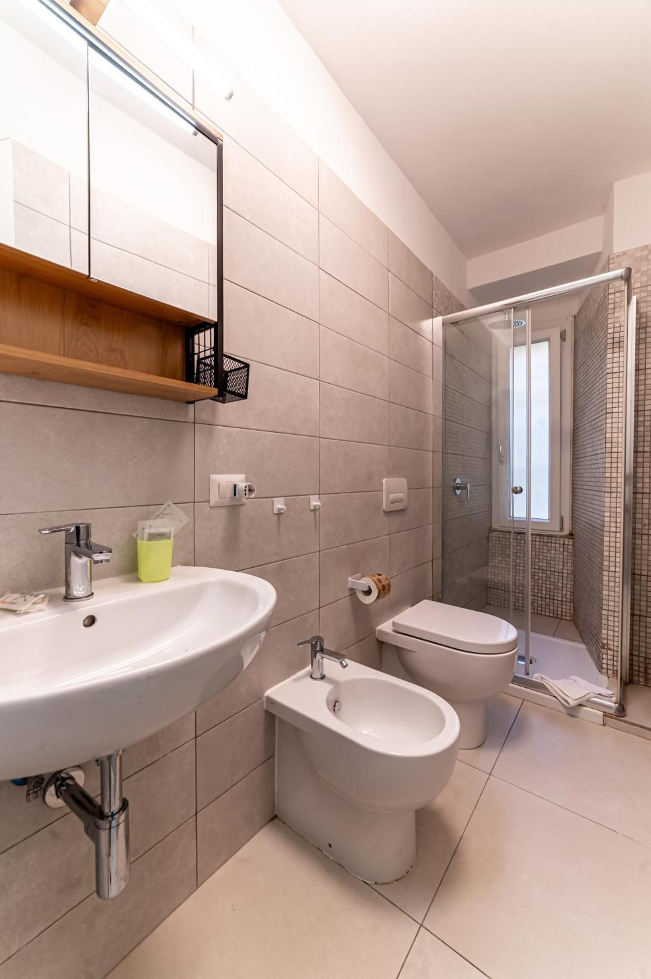 Luca Flat - Tiburtina Train Station & Wi-fi Apartamento Roma