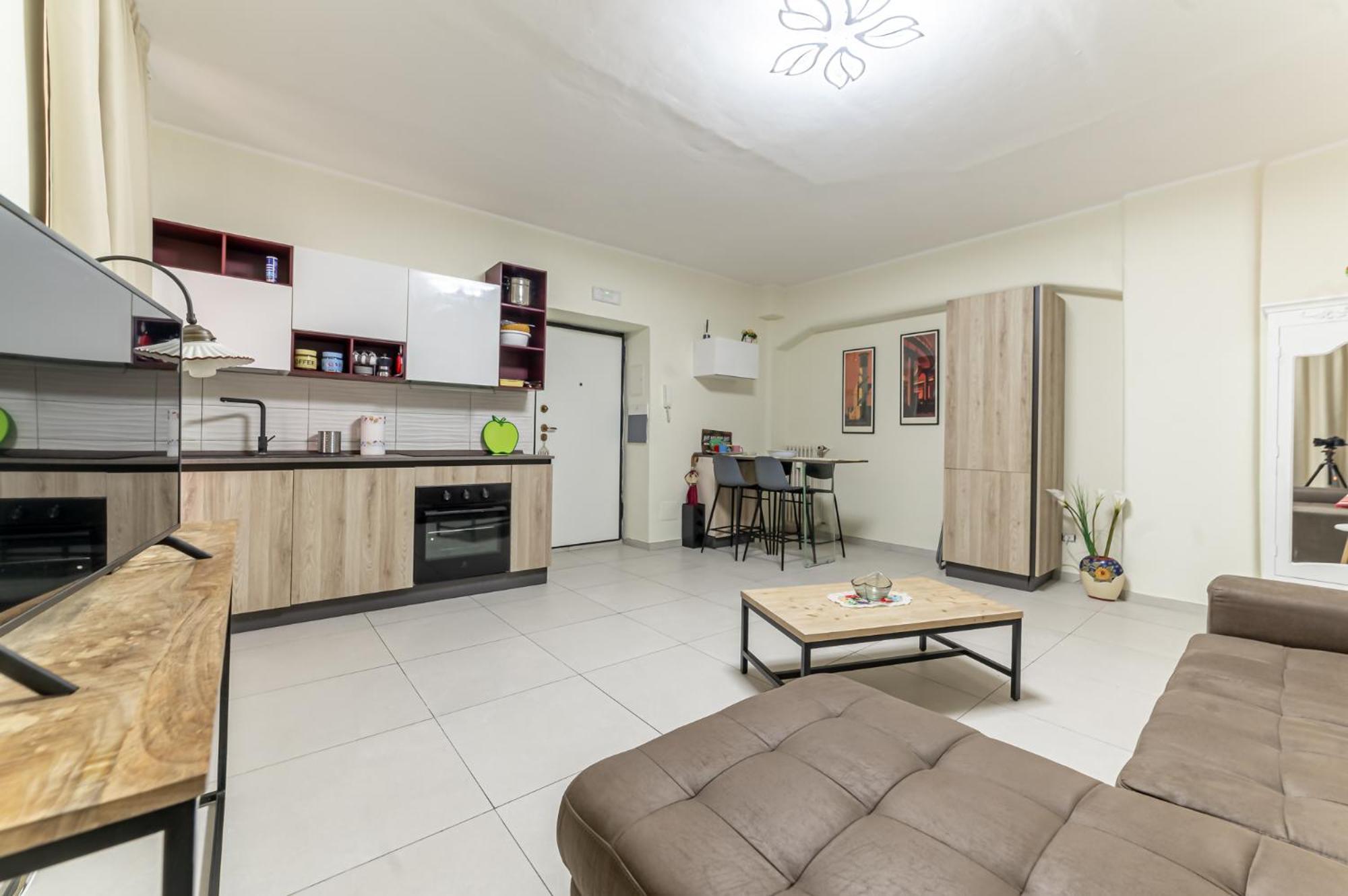 Apartamento Luca Flat - Tiburtina Train Station & Wi-fi *