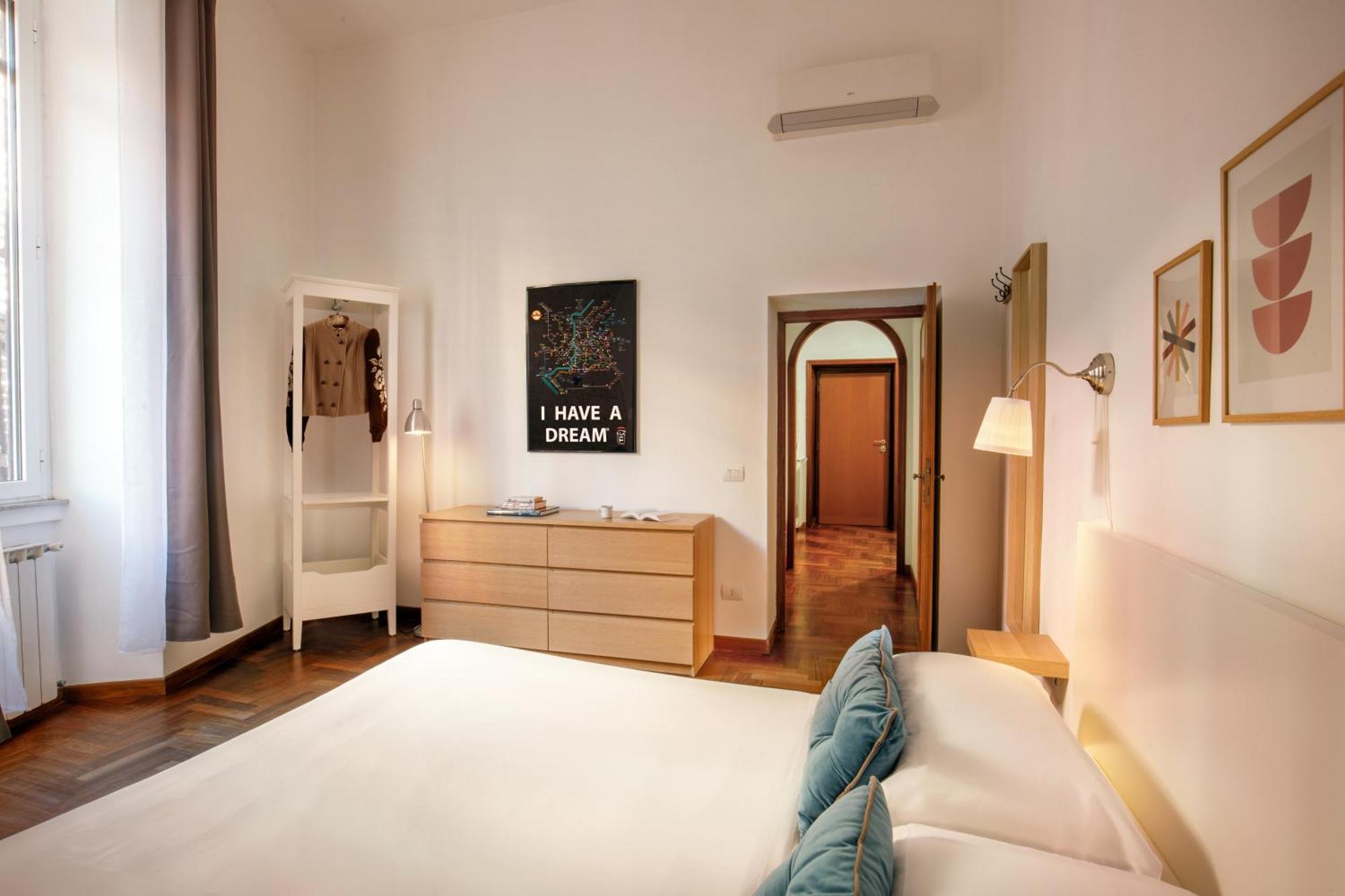 Apartment B5 Vatican *