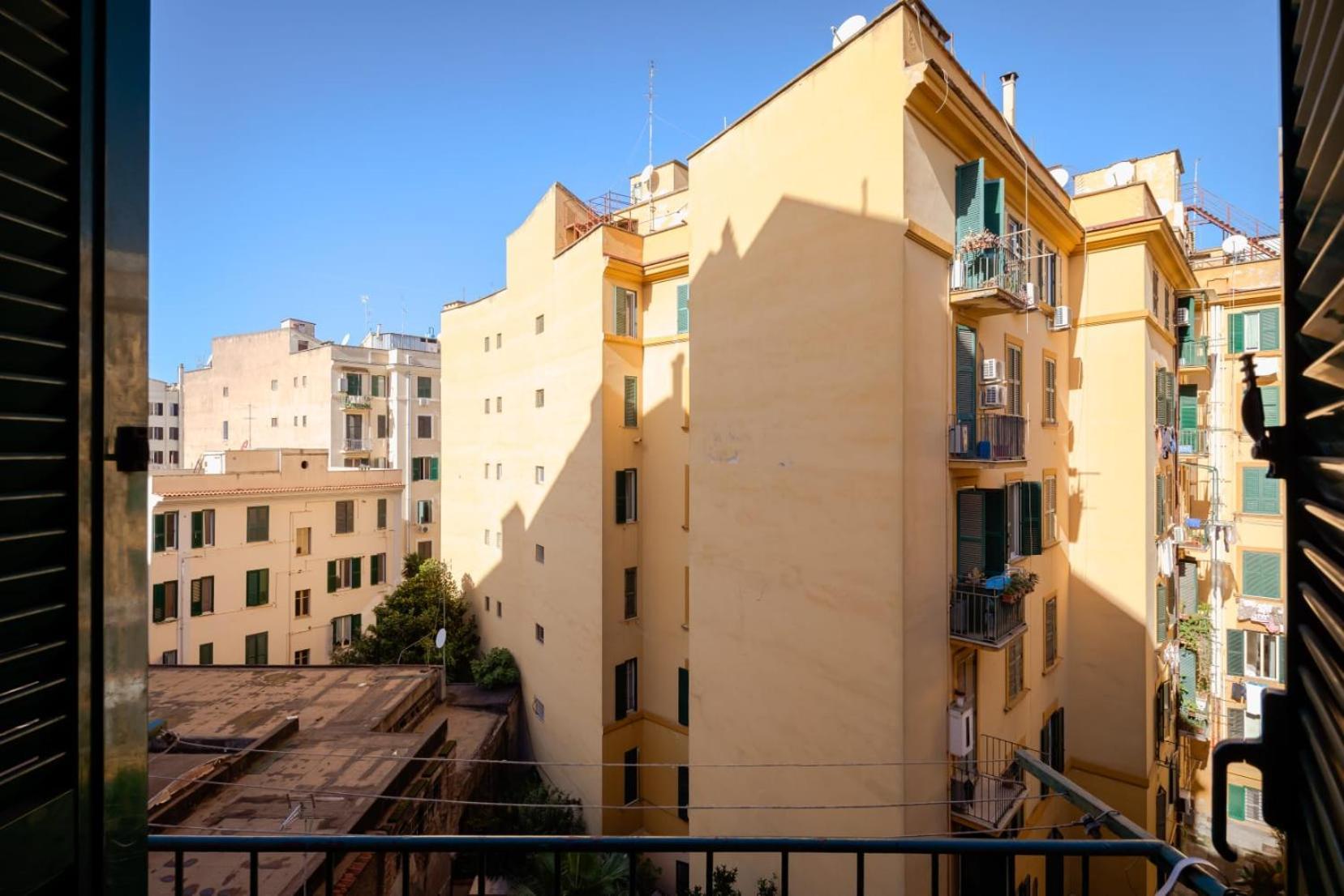 Domus Alberone Apartment *