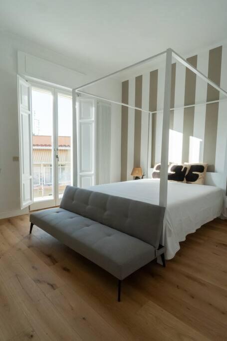 Casa Mirabella Roma