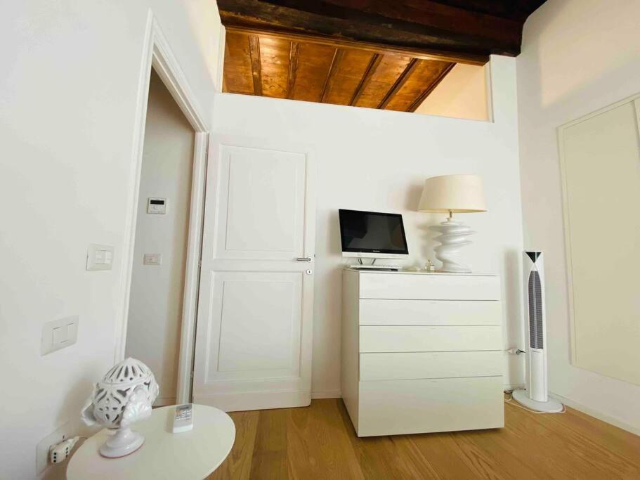 Casa Titti A Trastevere Casa de Férias Roma