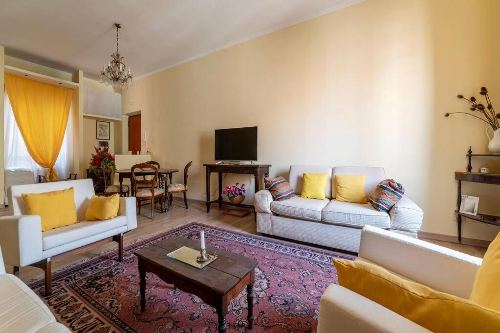 Elegante Appartamento Roma