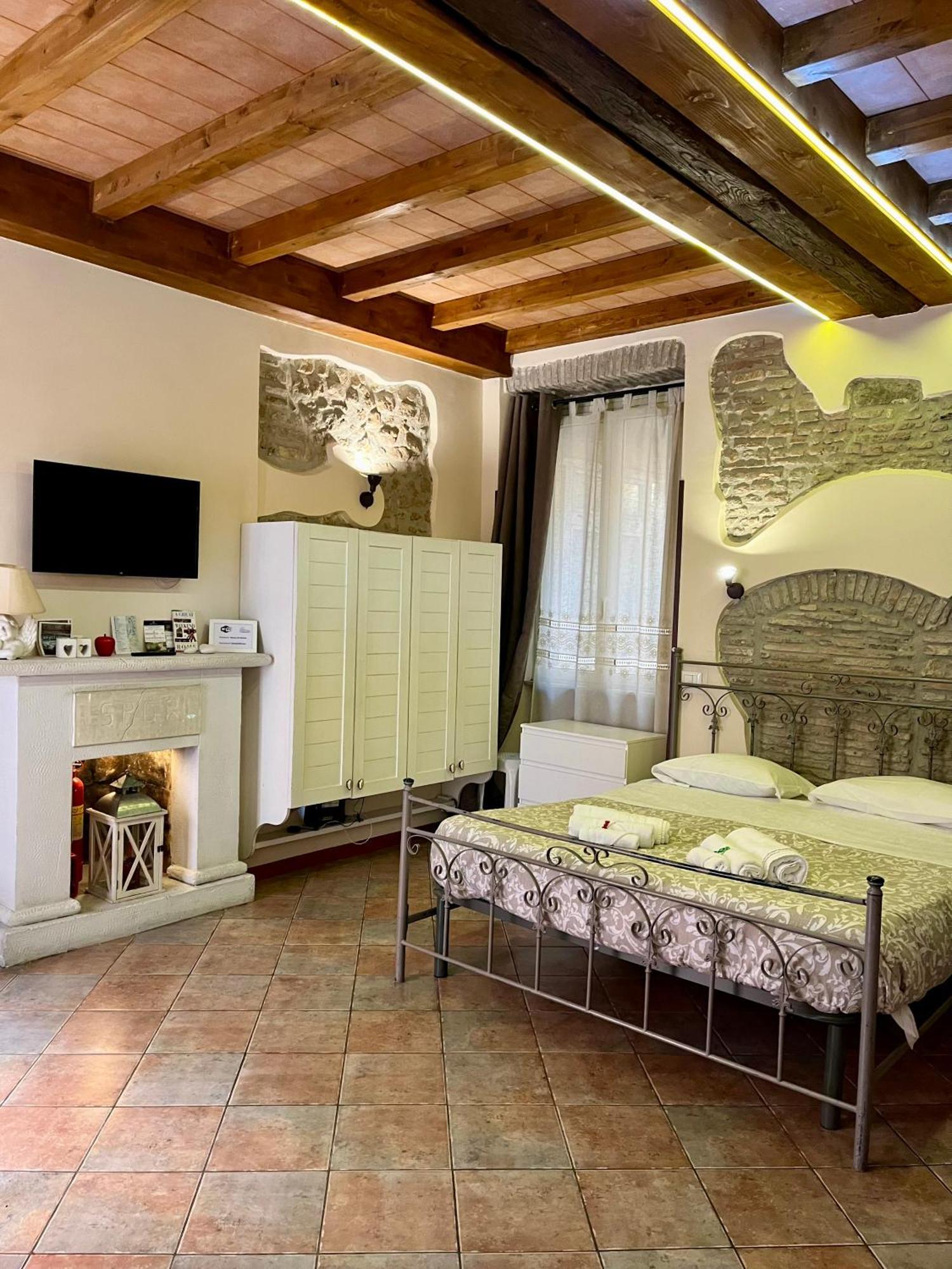 Rione Di Center *