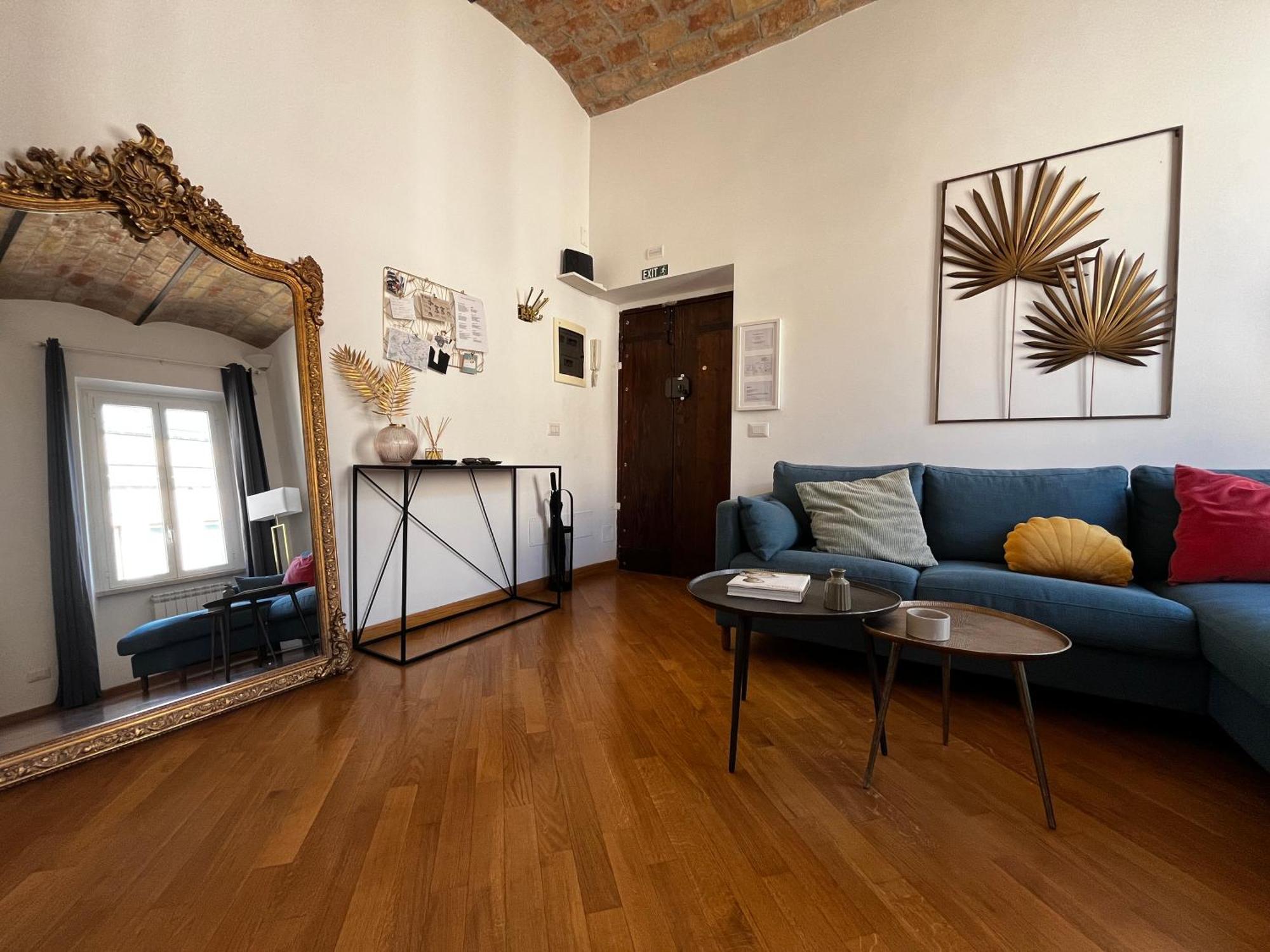 Apartamento La Polveriera, Elegante E Luminoso Vicino Al Colosseo