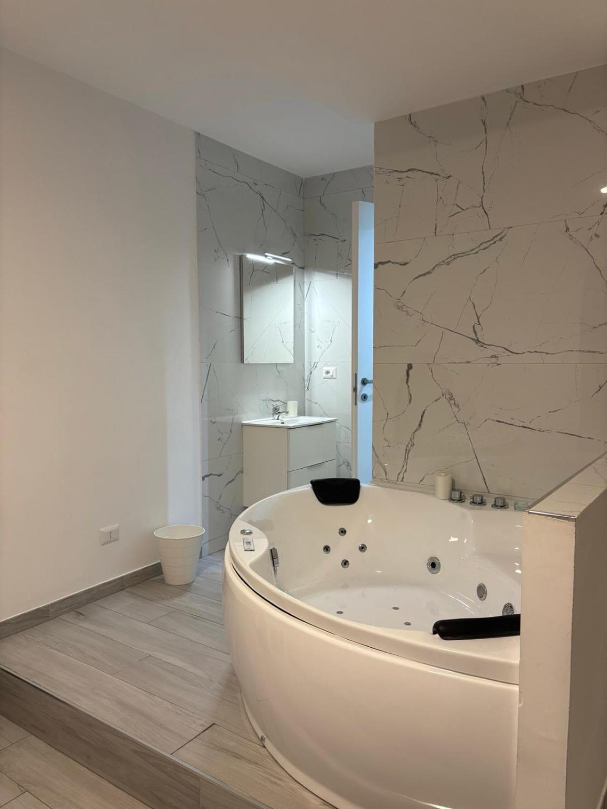 Trevi Relax Apartment Appartamento *