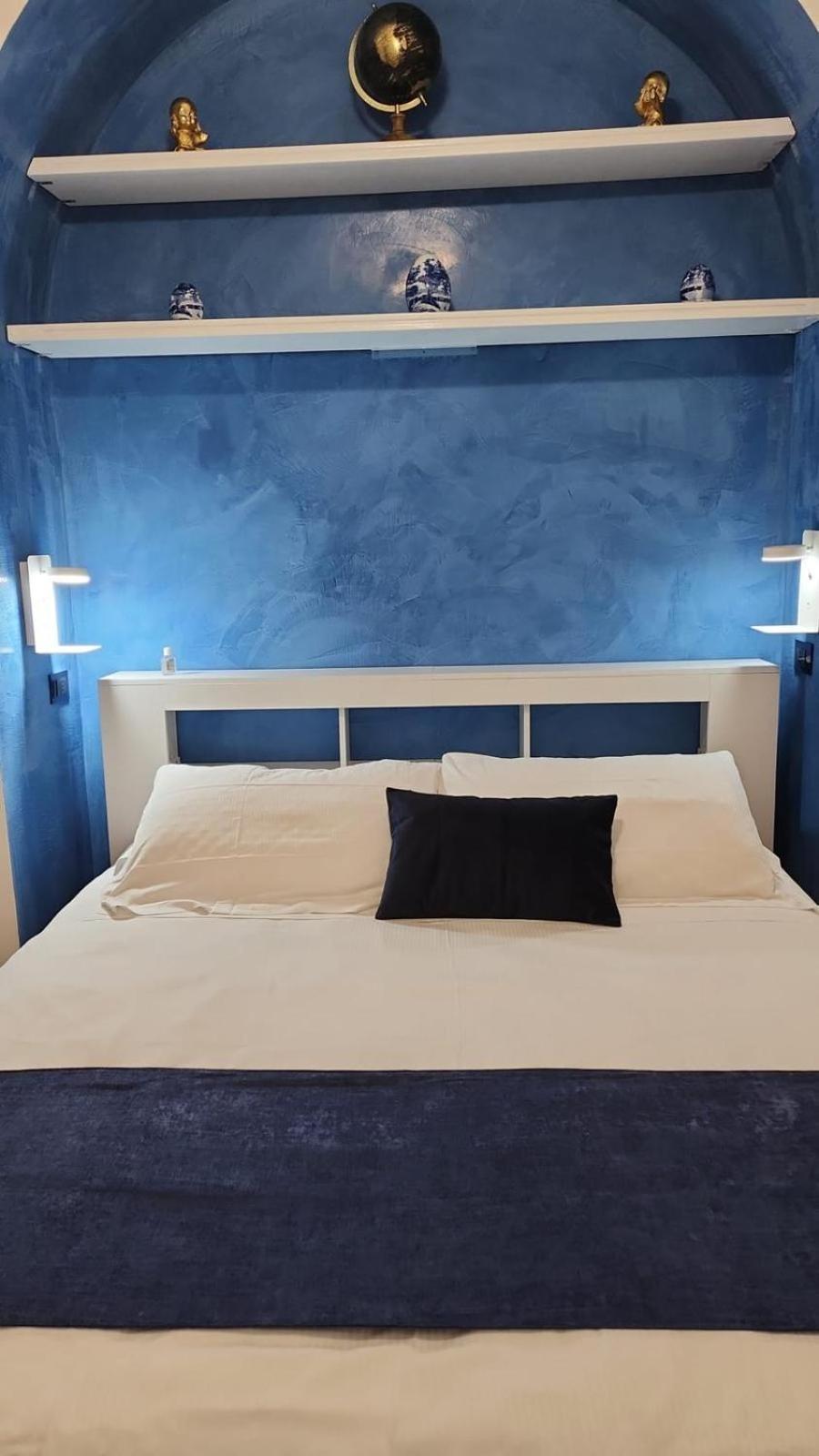 Apartamento Domus Chiara Al Colosseo Roma