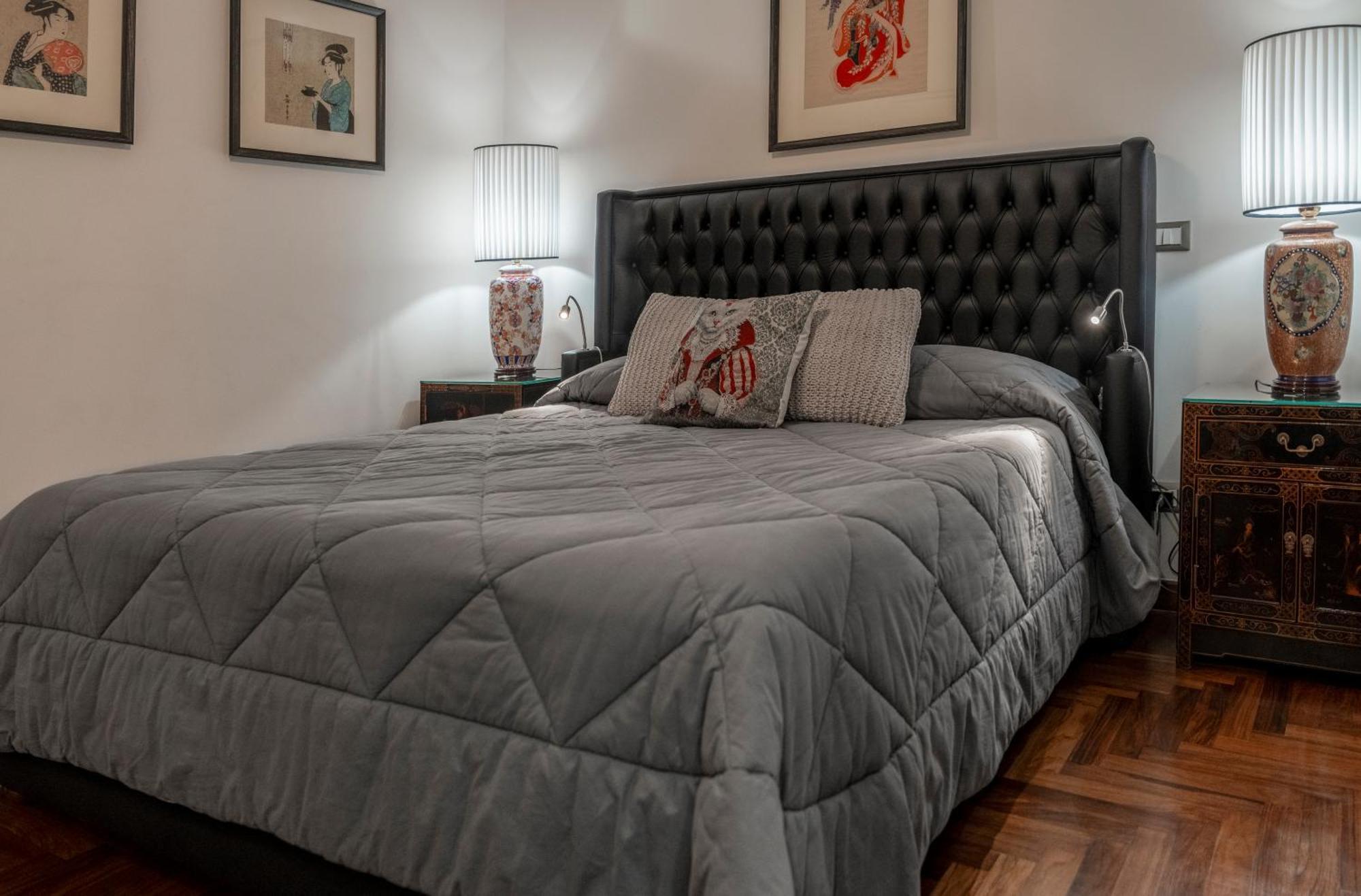 Regal House Capucci 6 Gjestgiverier Roma