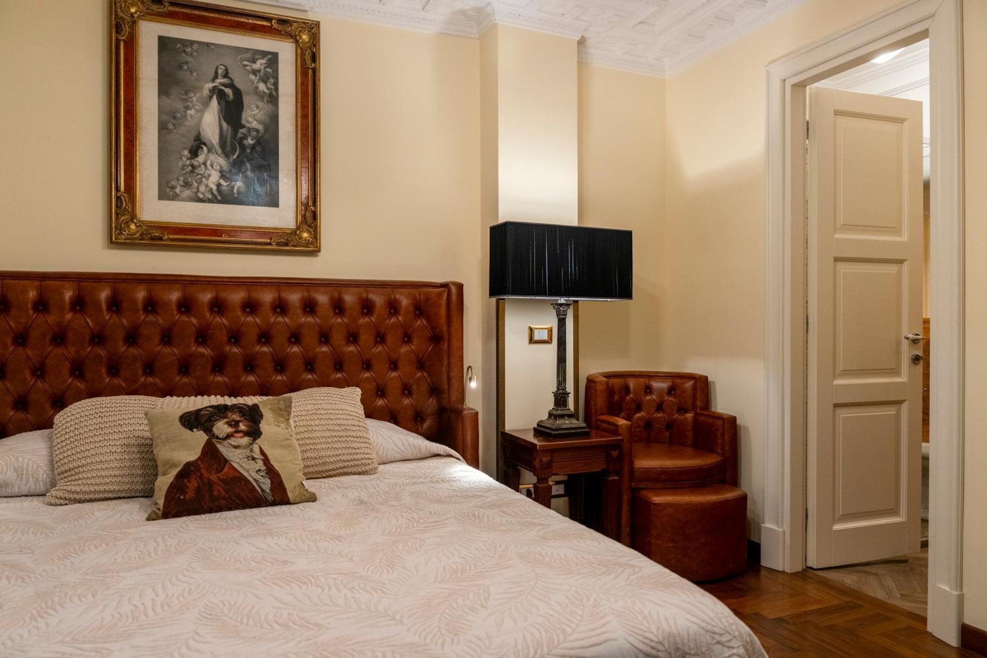 Regal House Capucci 6