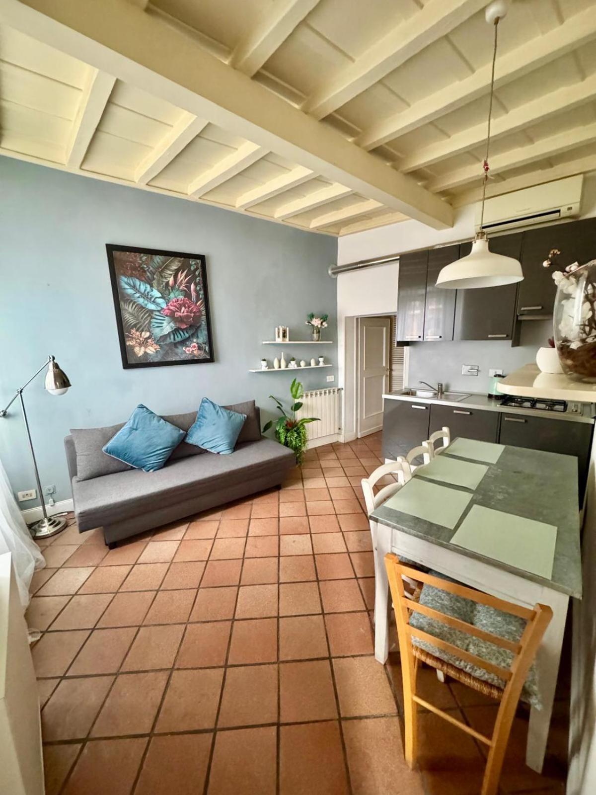 Apartment Trastevere Rome's Heart Charming 8 Rom