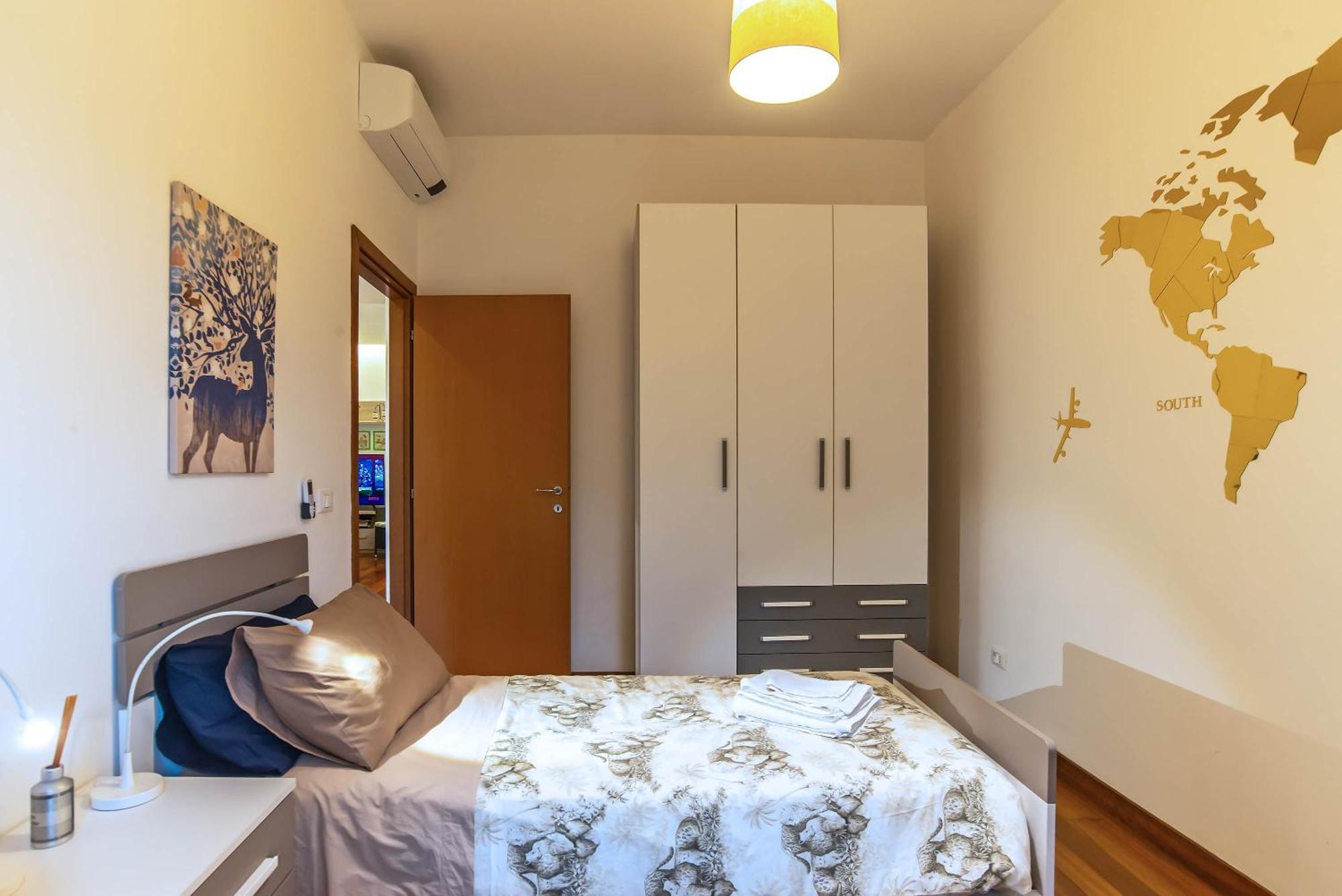Viale Tirreno - Con Patio Apartamento
