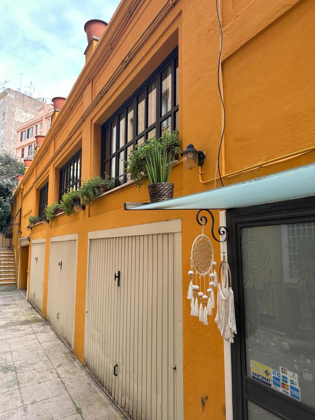 Happy House Gjestgiverier Roma