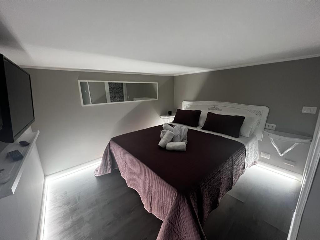 Leopardi House 3 Roma