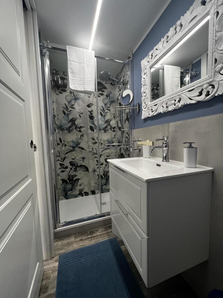 Leopardi House 3 * Roma
