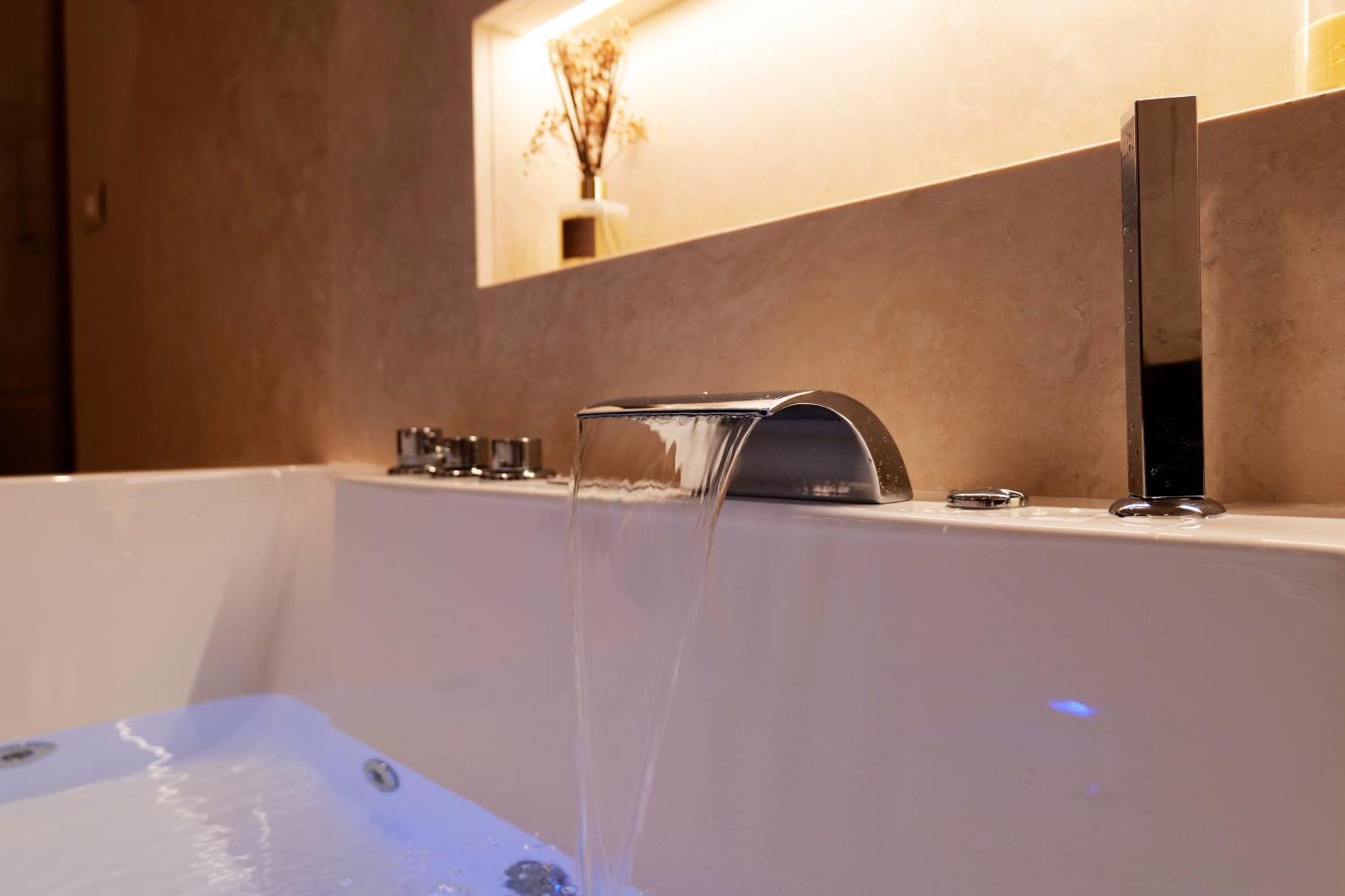 Heysuite Classic - Luxury House - Navona Affittacamere *