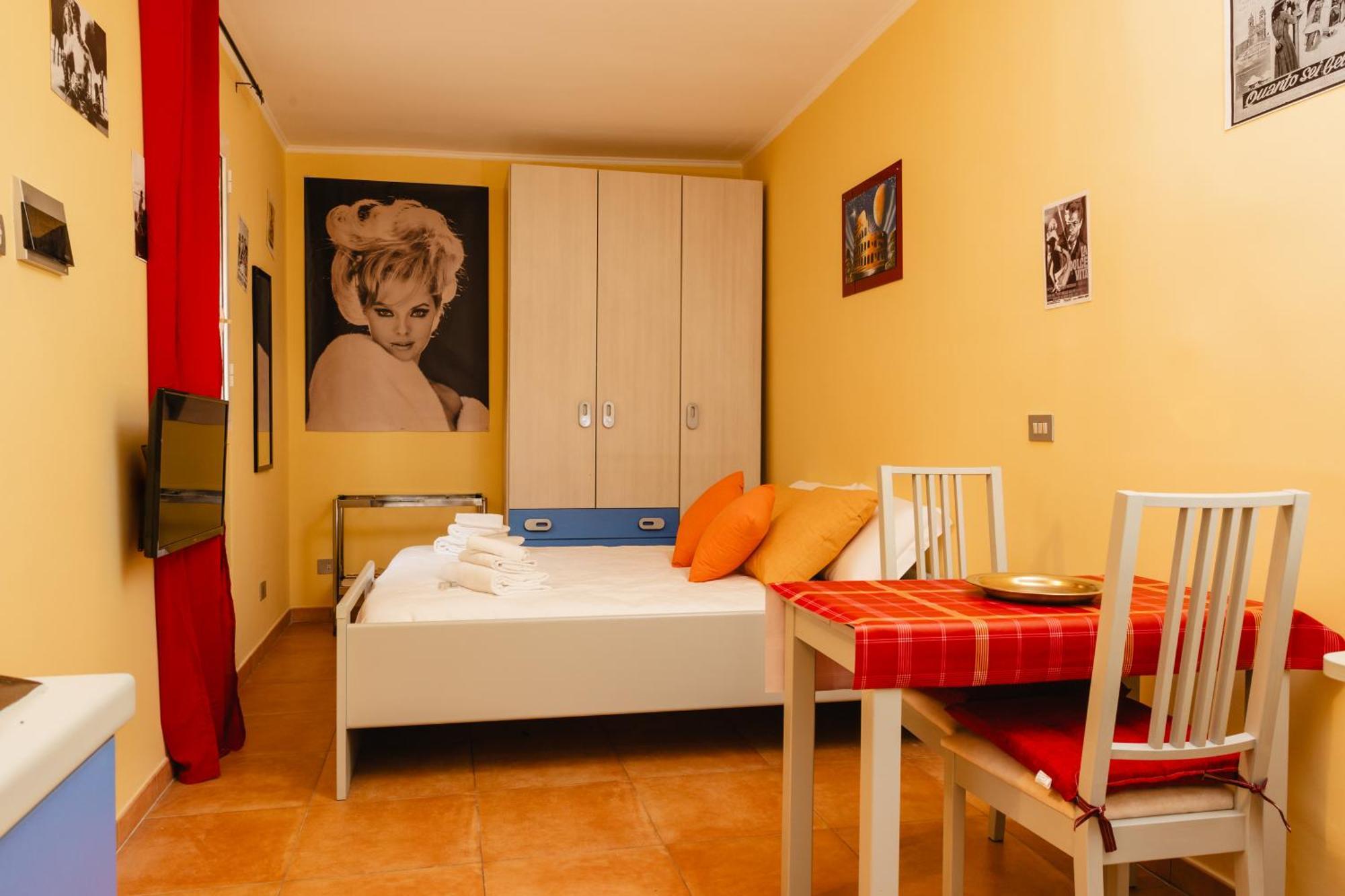 House Da Pasolini A Mastroianni Appartamento