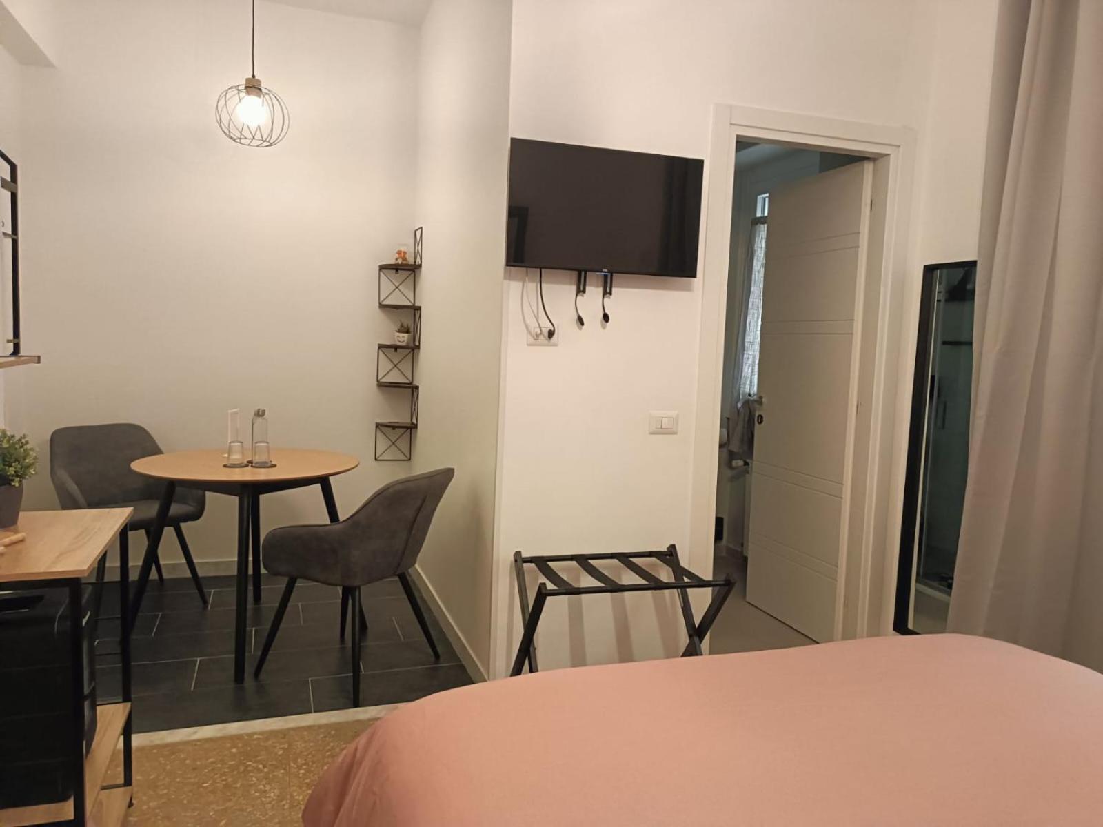 Rose Antiche Vatican Bed and breakfast 3*
