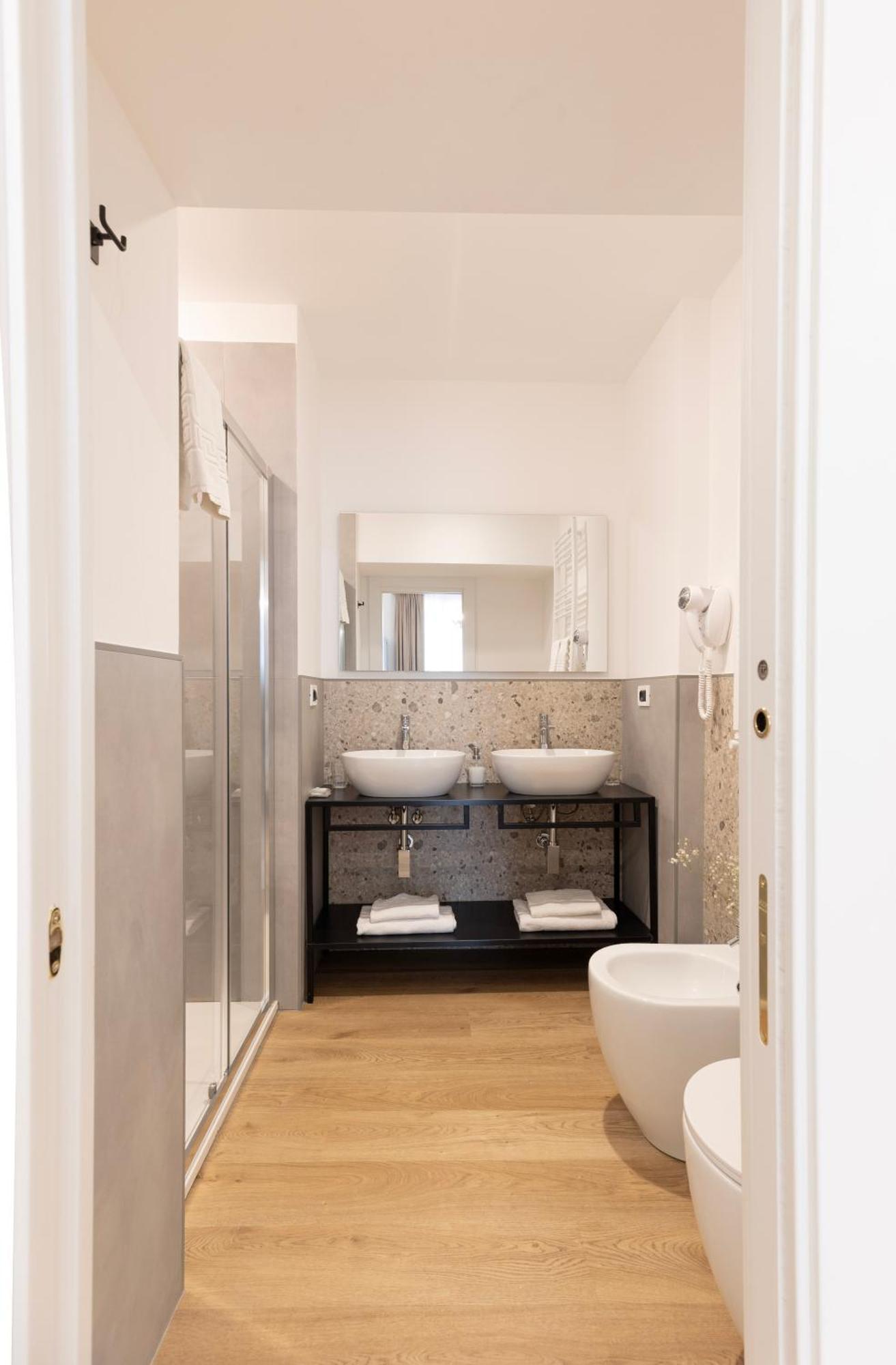 Tiburtina 86 Luxury Gjestgiverier Roma