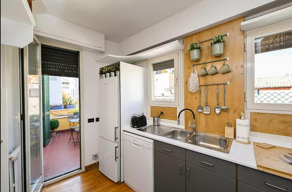 Beautiful Near Piazza Navona! Apartamento