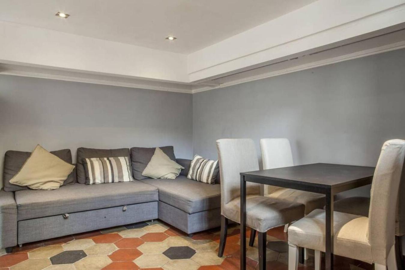 The 150 - Homkeey Apartamento *