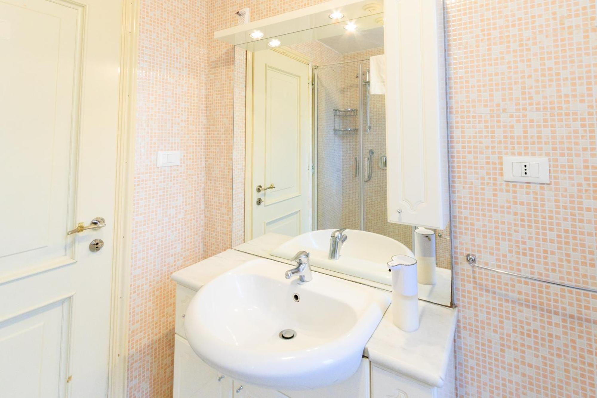 Apartment Vespasiano 49 Rome