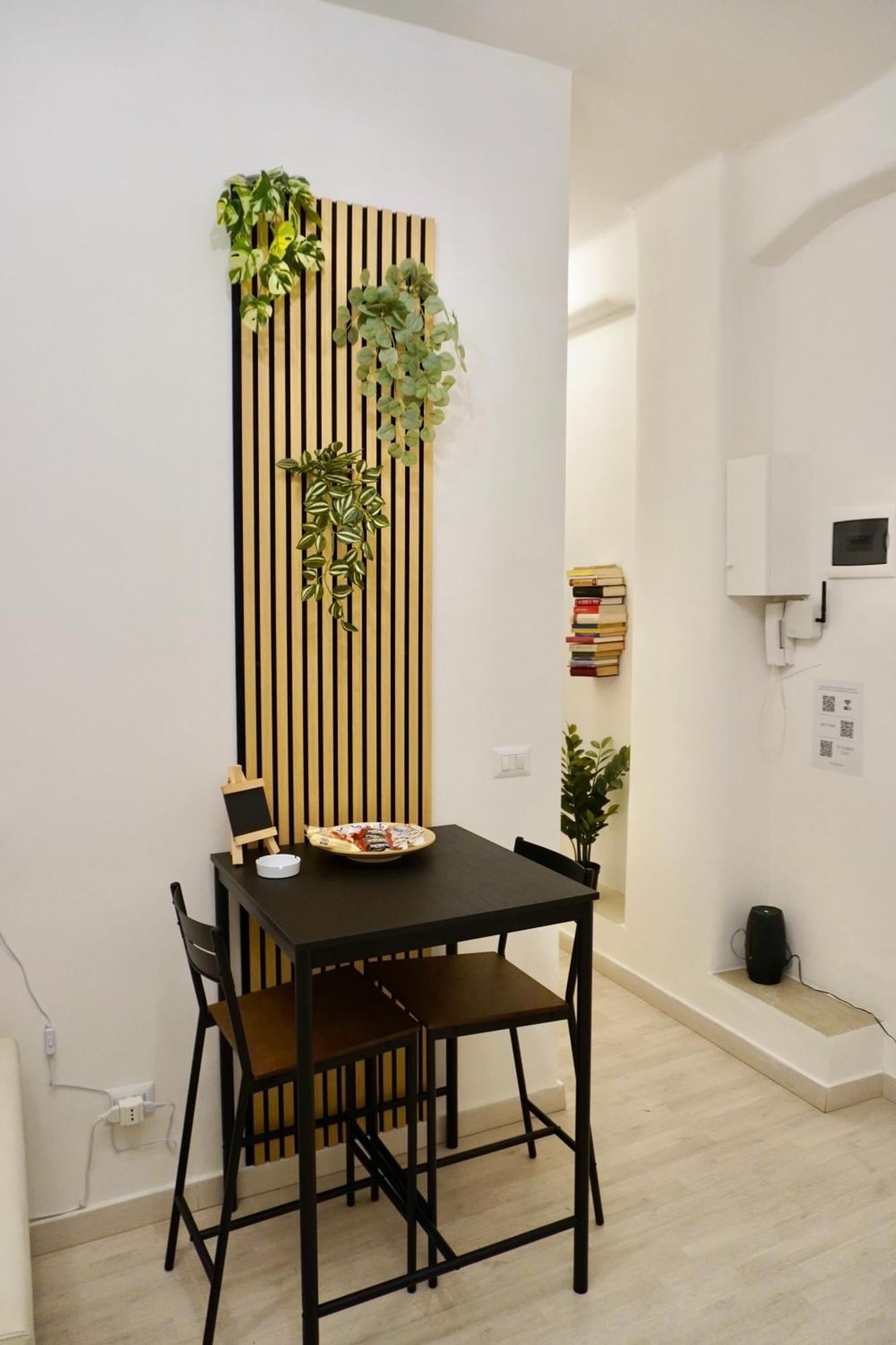 Trastevere House-suite Elegante Nel Centro Storico