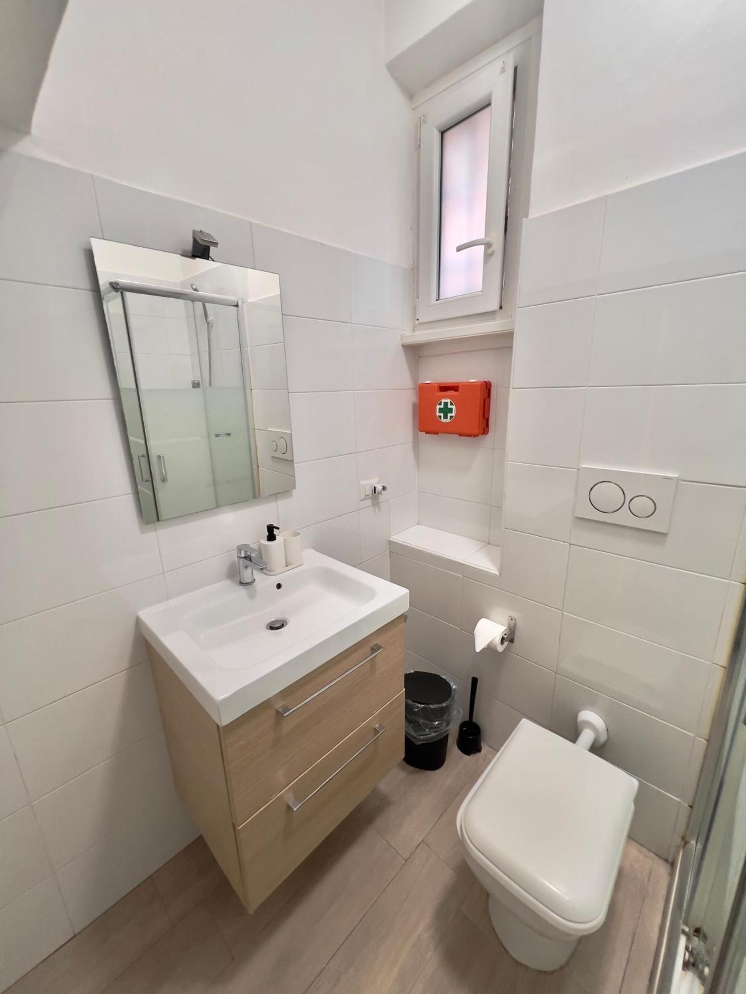 Trastevere House-suite Elegante Nel Centro Storico Apartment