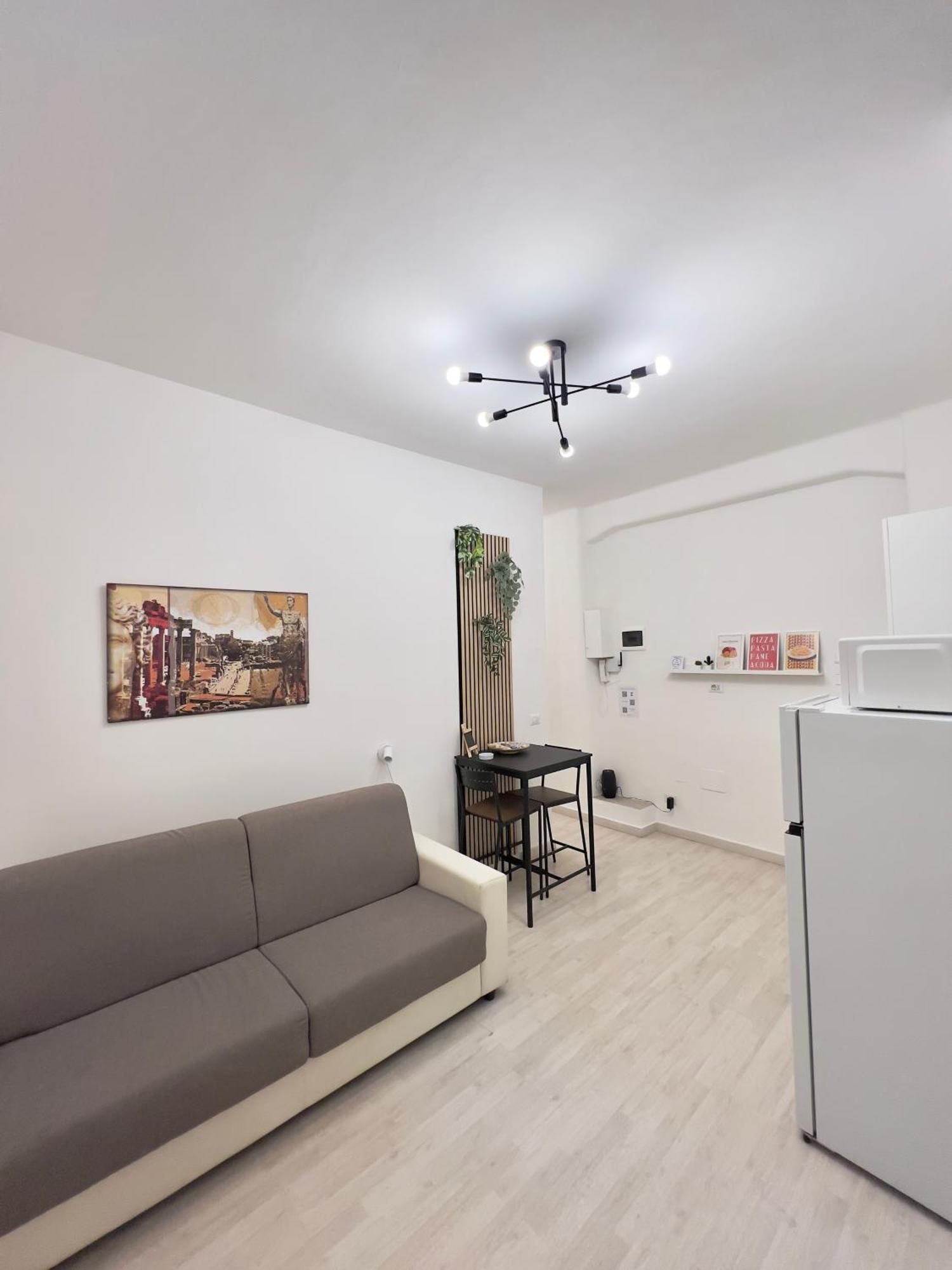 Trastevere House-suite Elegante Nel Centro Storico * Rome