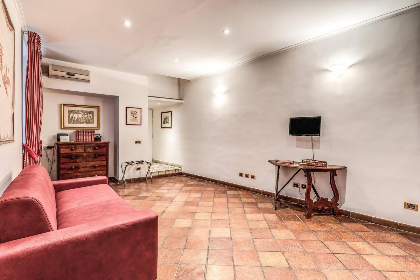 Cozy Flat In Trevi Fountain *