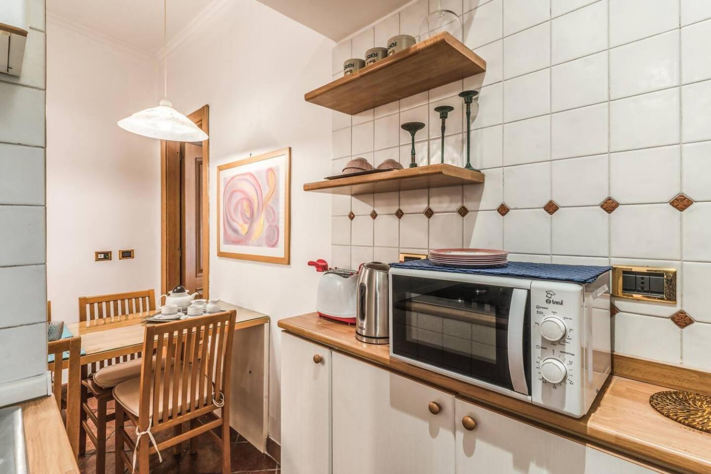 Cozy Flat In Trevi Fountain * Roma