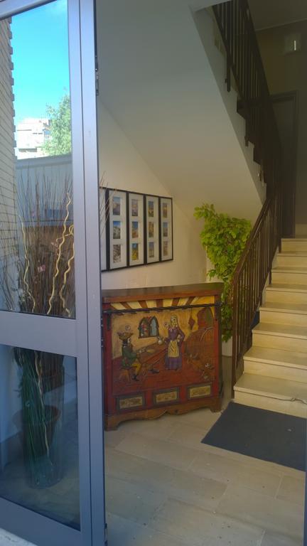 Bed & Breakfast Almi Roma