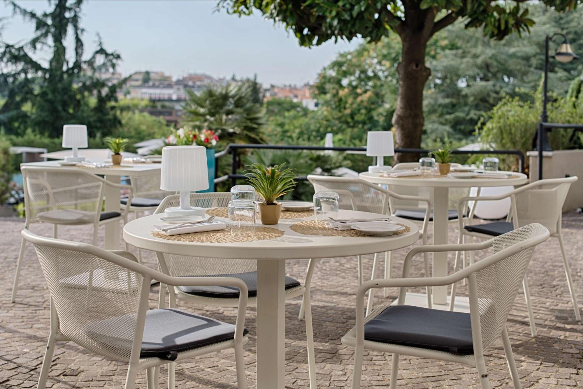 Hotel Nh Carpegna