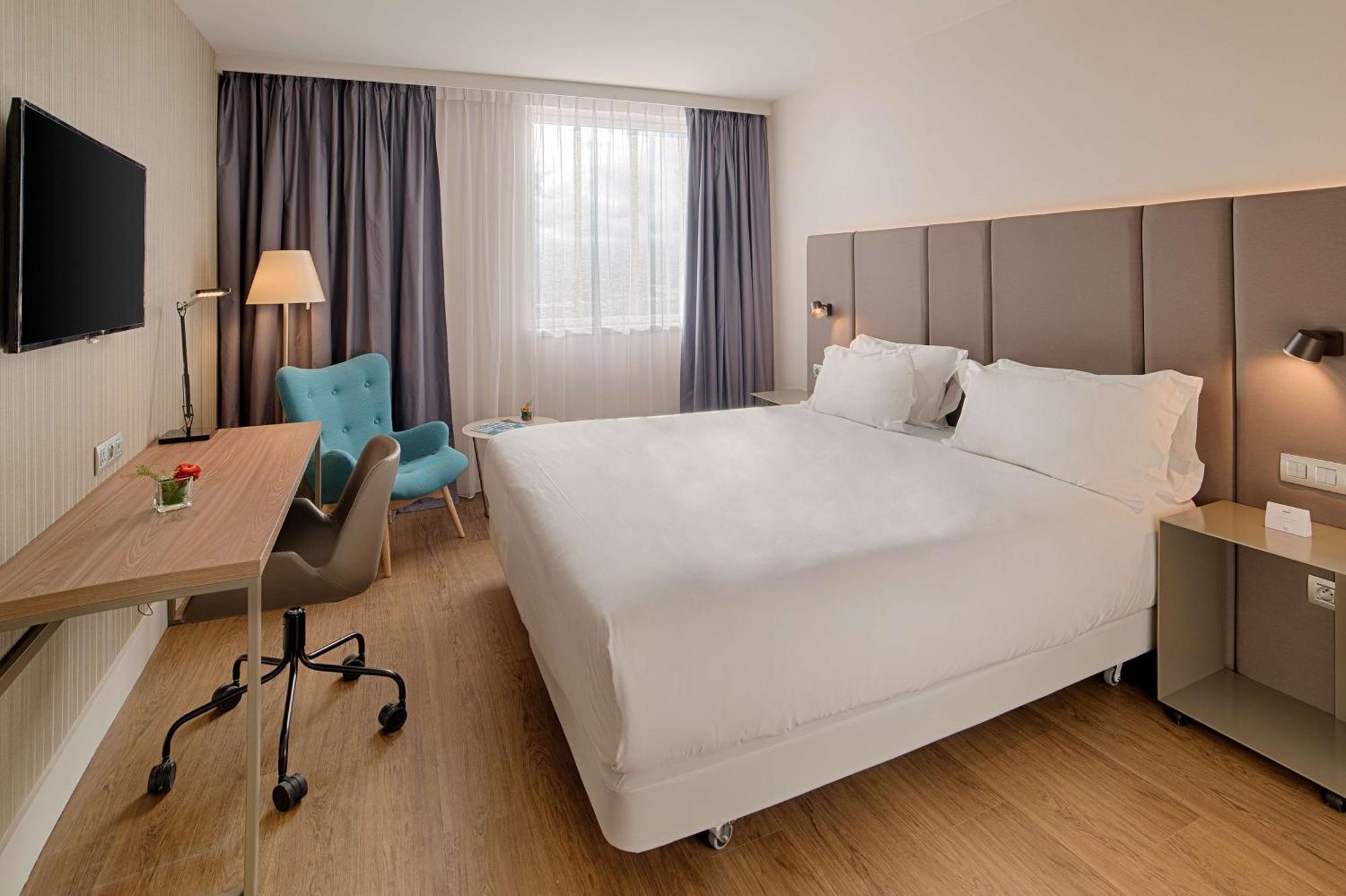 Nh Carpegna Hotel