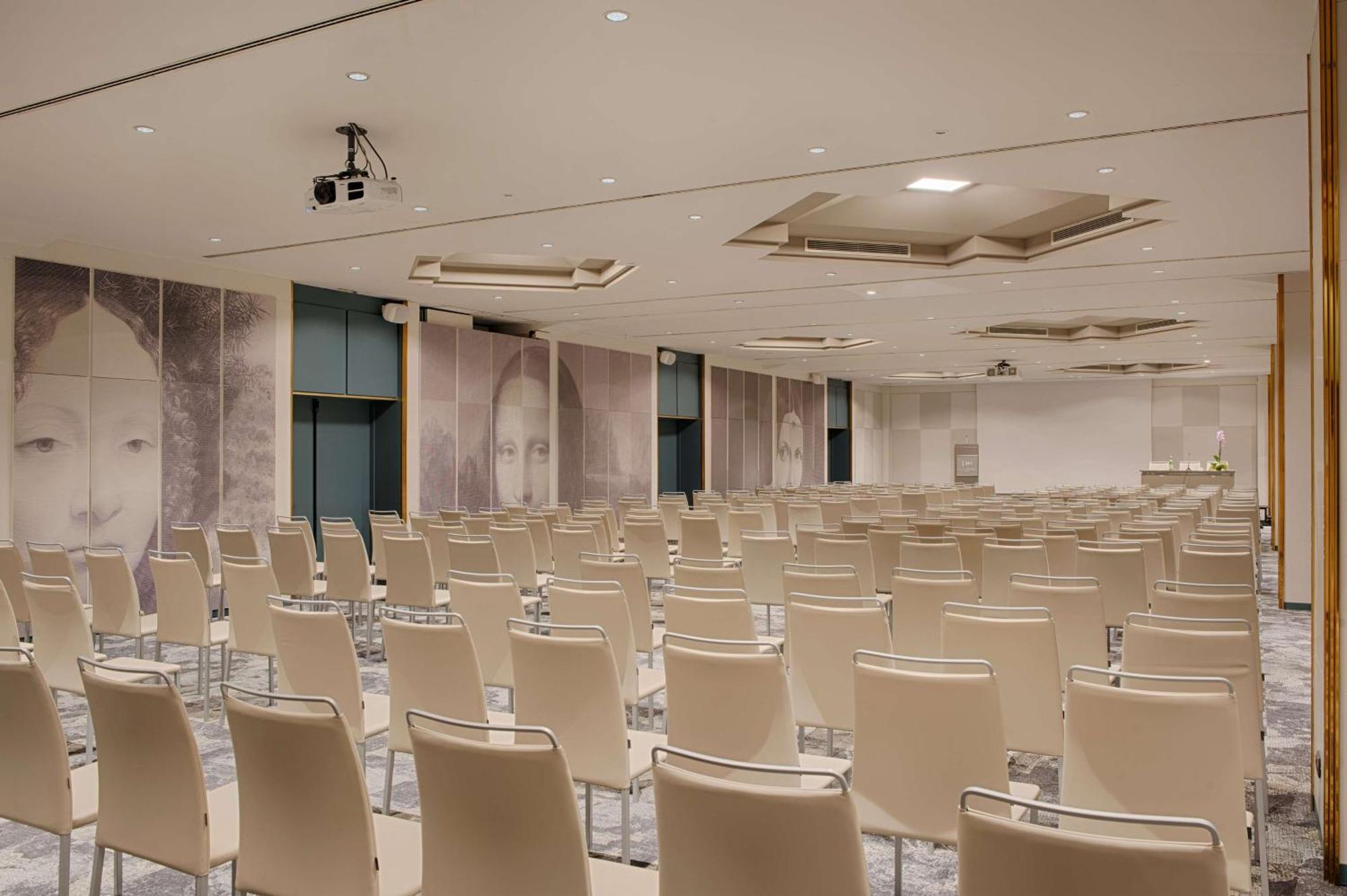 Hotel Nh Carpegna