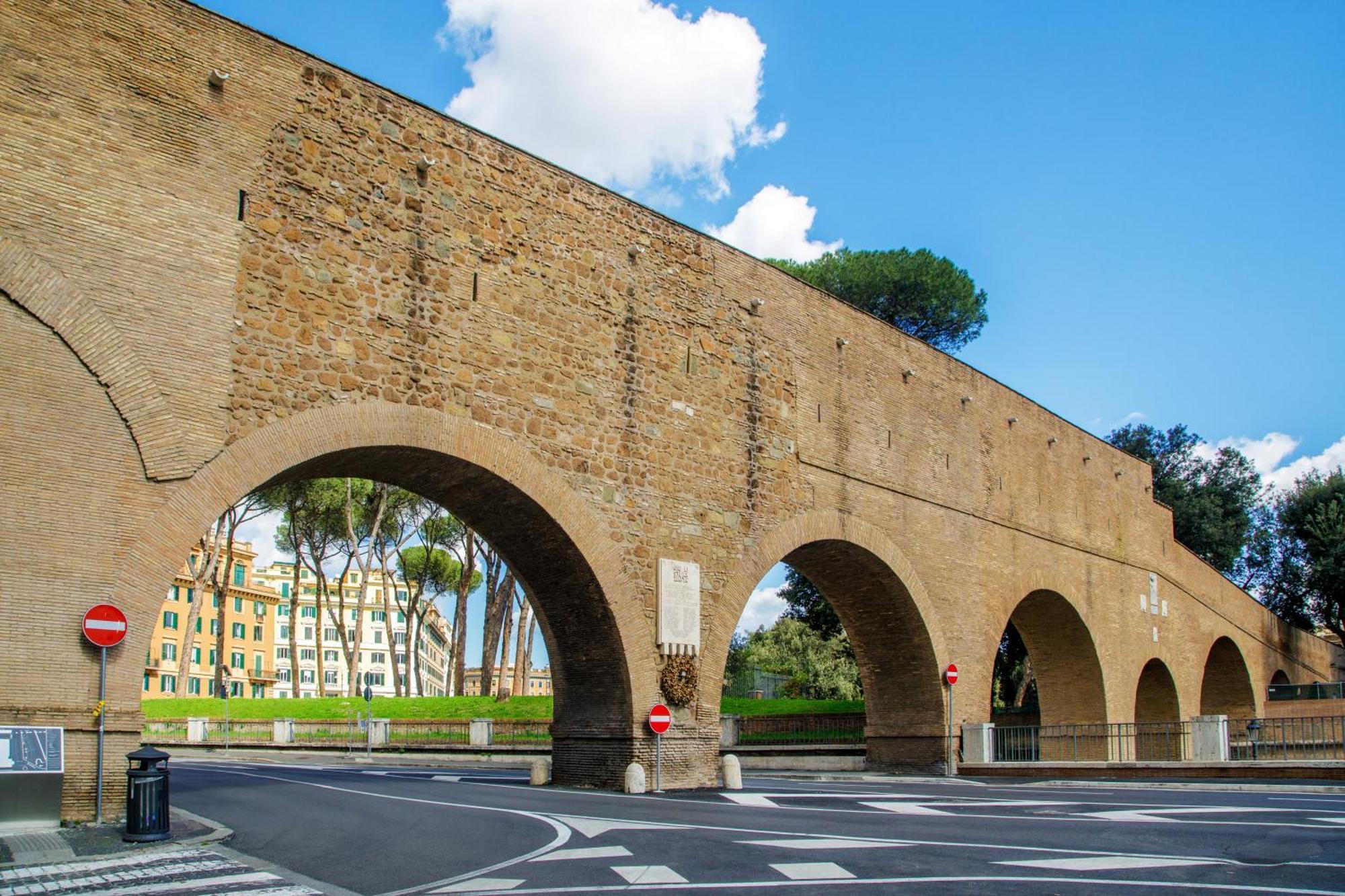 Porta Castello Charme